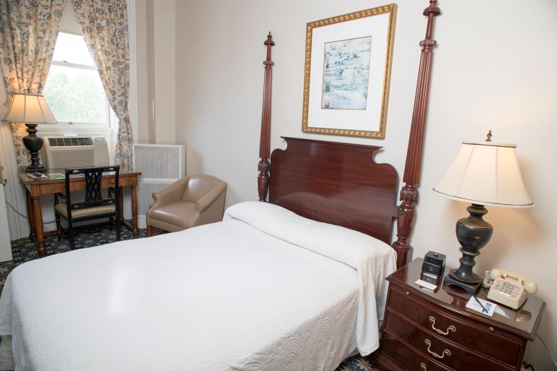 Middlebury Inn photo 66