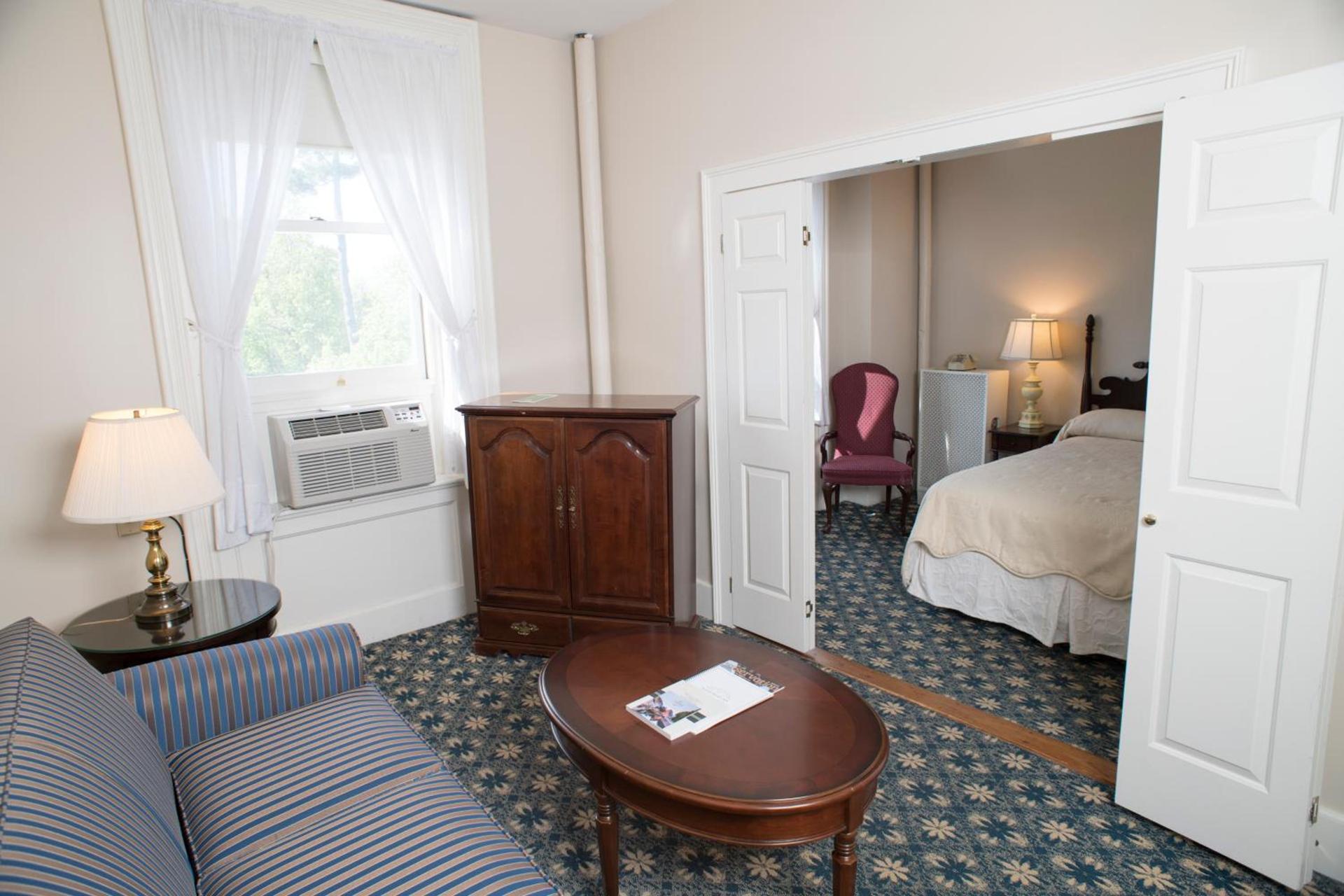 Middlebury Inn photo 51