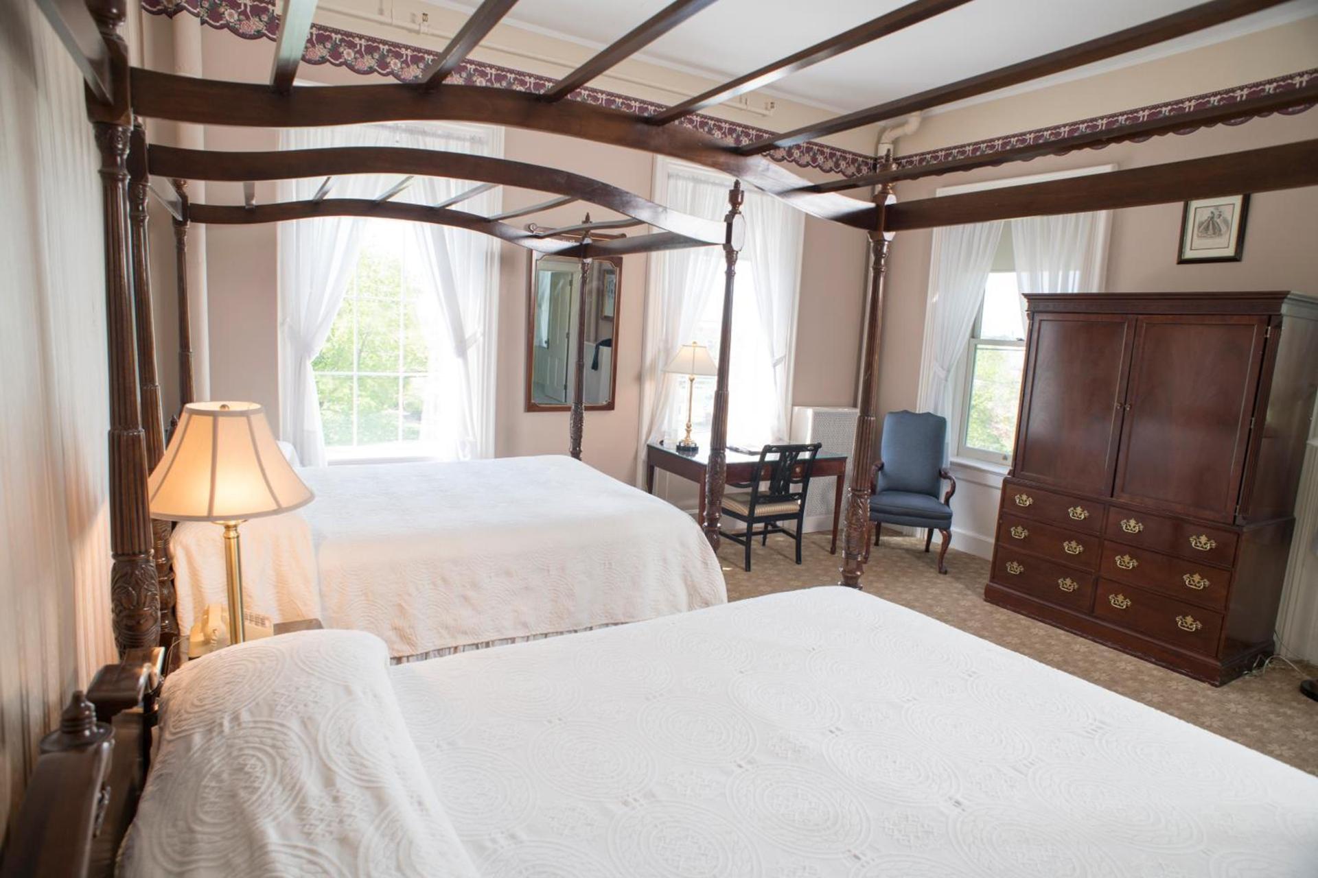 Middlebury Inn photo 57