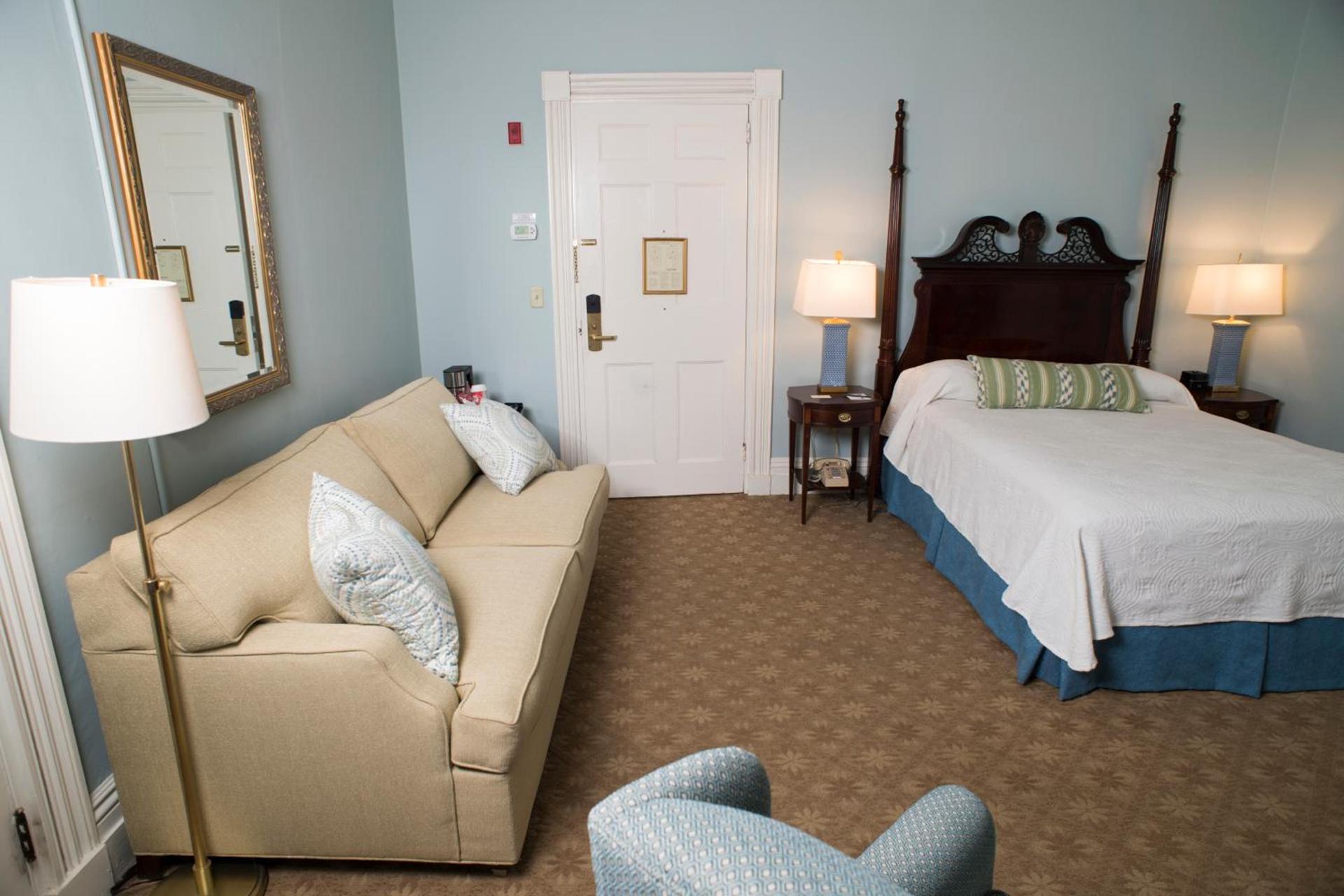 Middlebury Inn photo 26