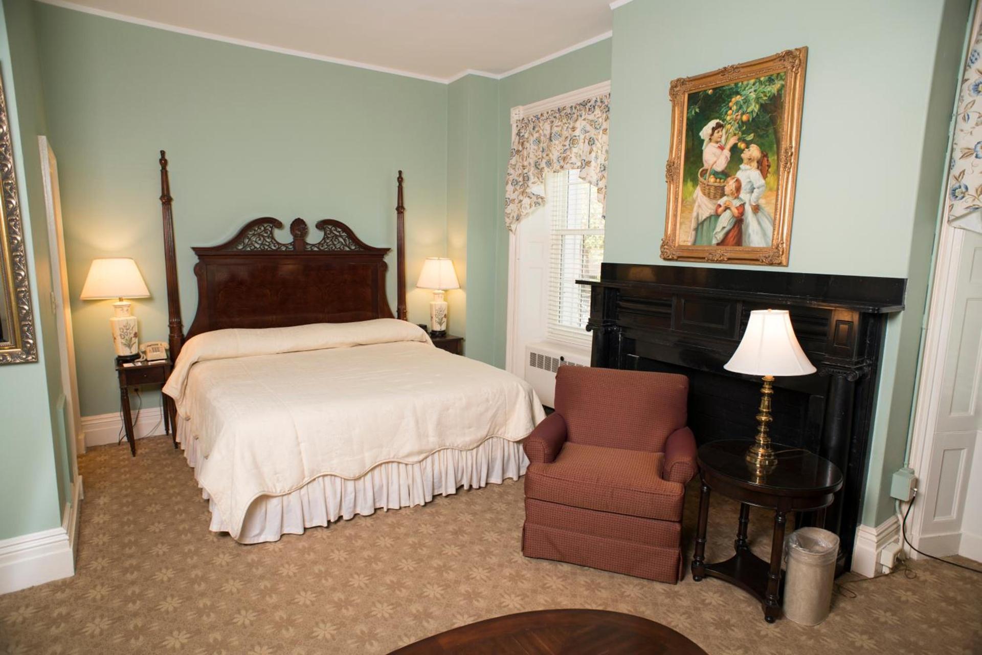 Middlebury Inn photo 29