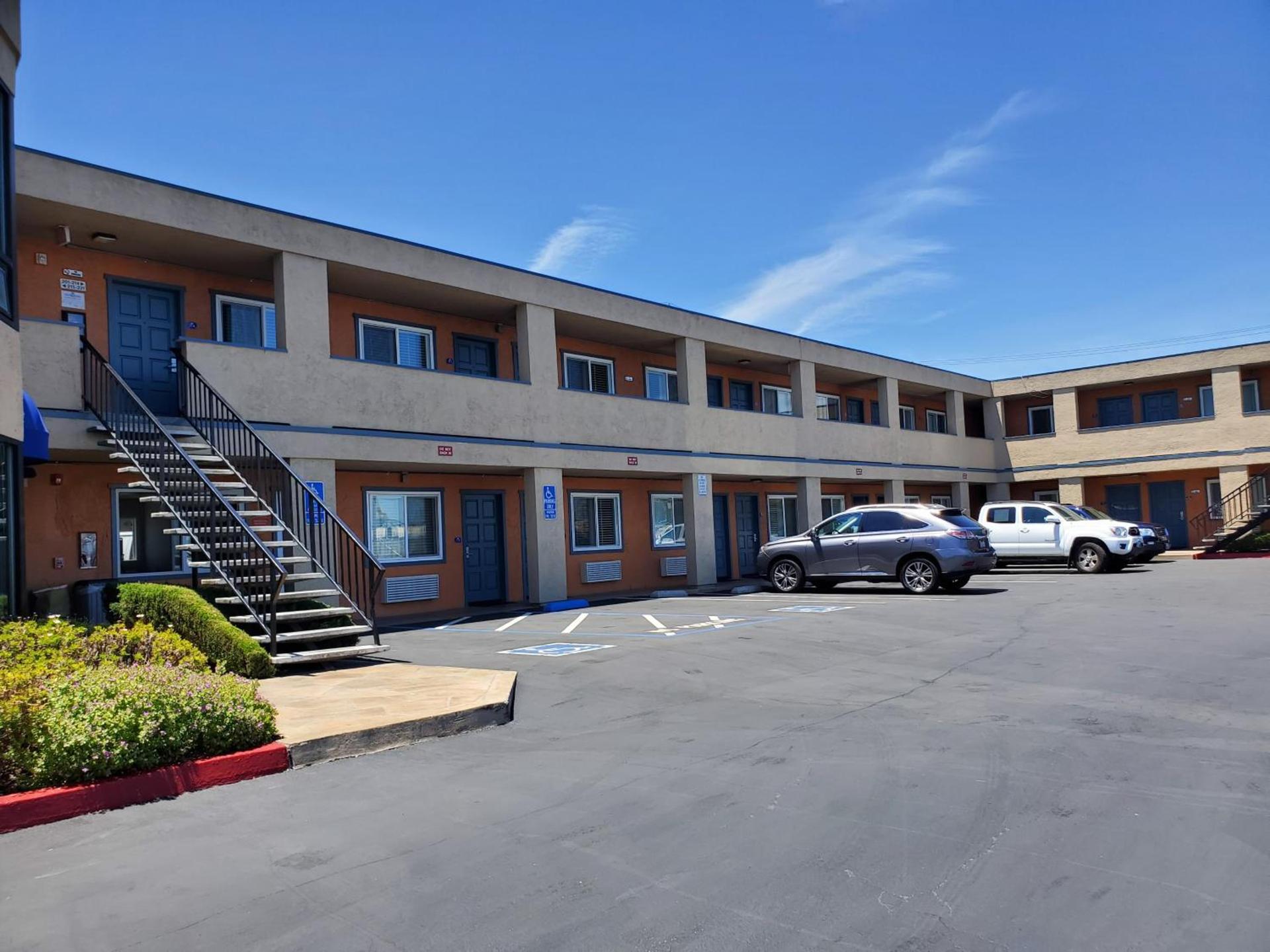 Good Living Inn — hotel in San Carlos