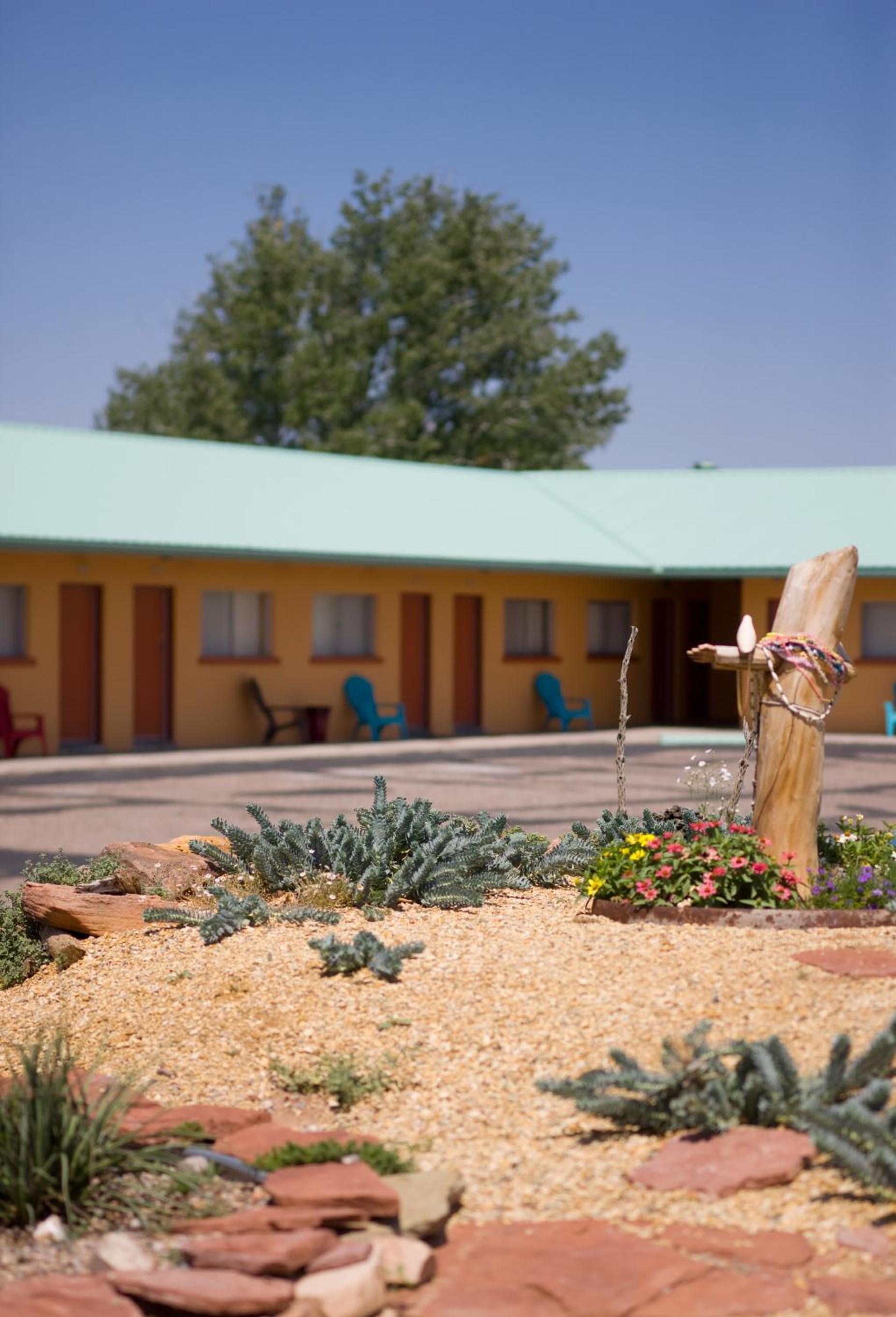 Sunset Motel Moriarty photo 65