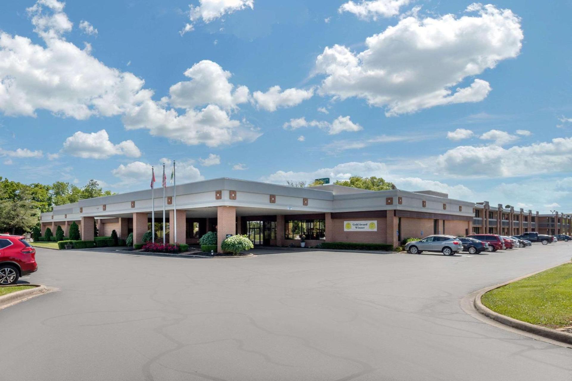 Quality Inn Exit 4 photo 63