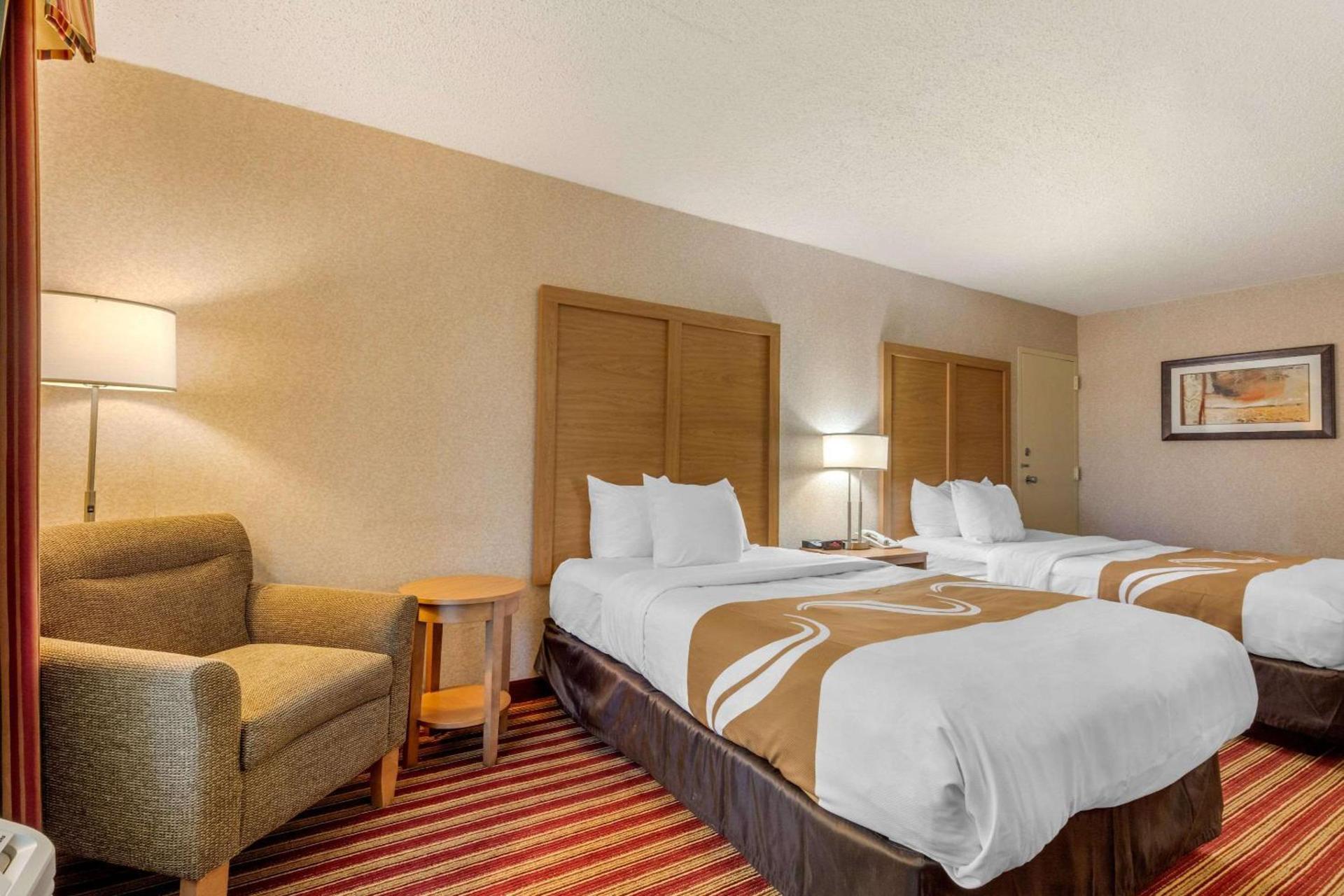 Quality Inn Exit 4 photo 59