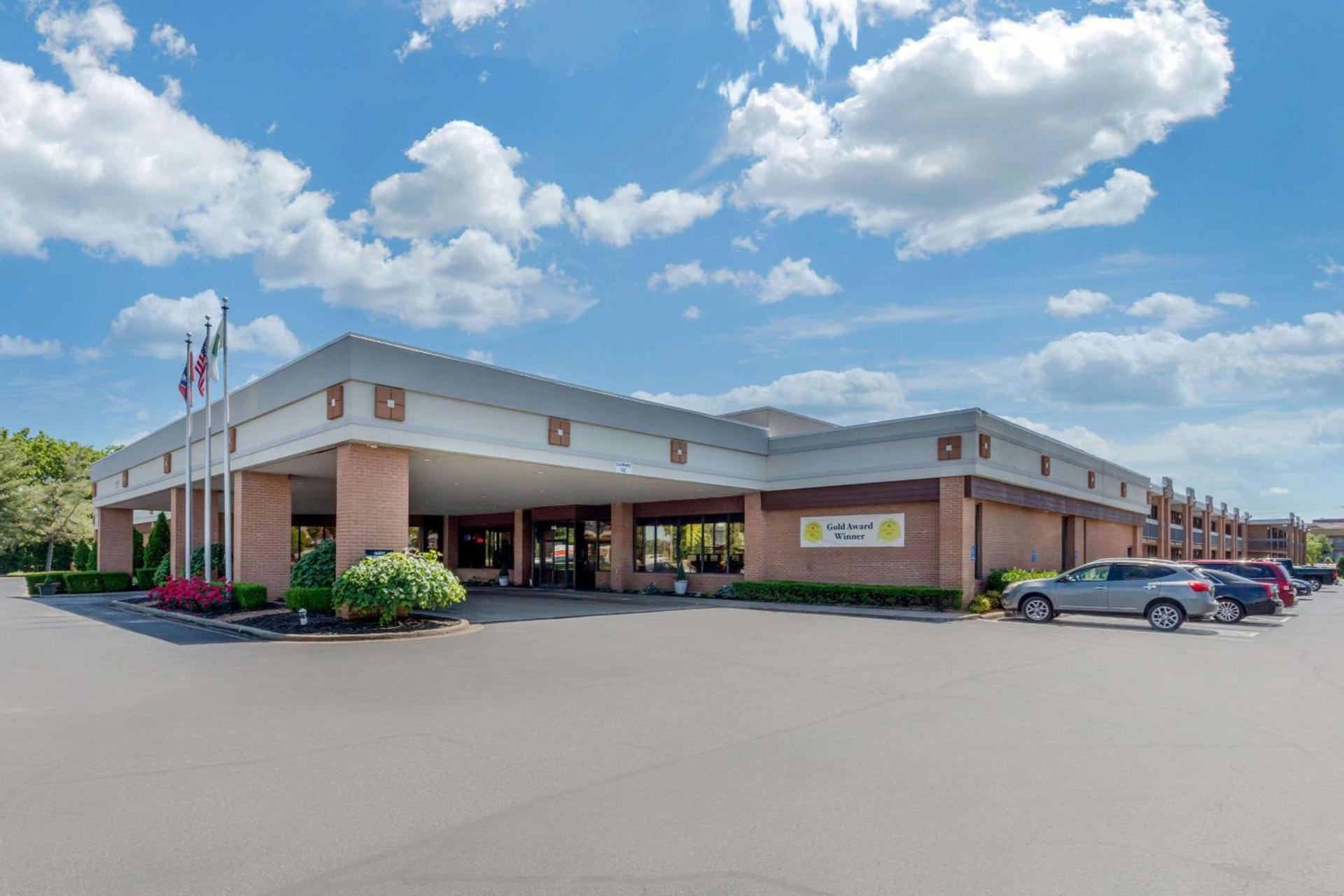 Quality Inn Exit 4 photo 48