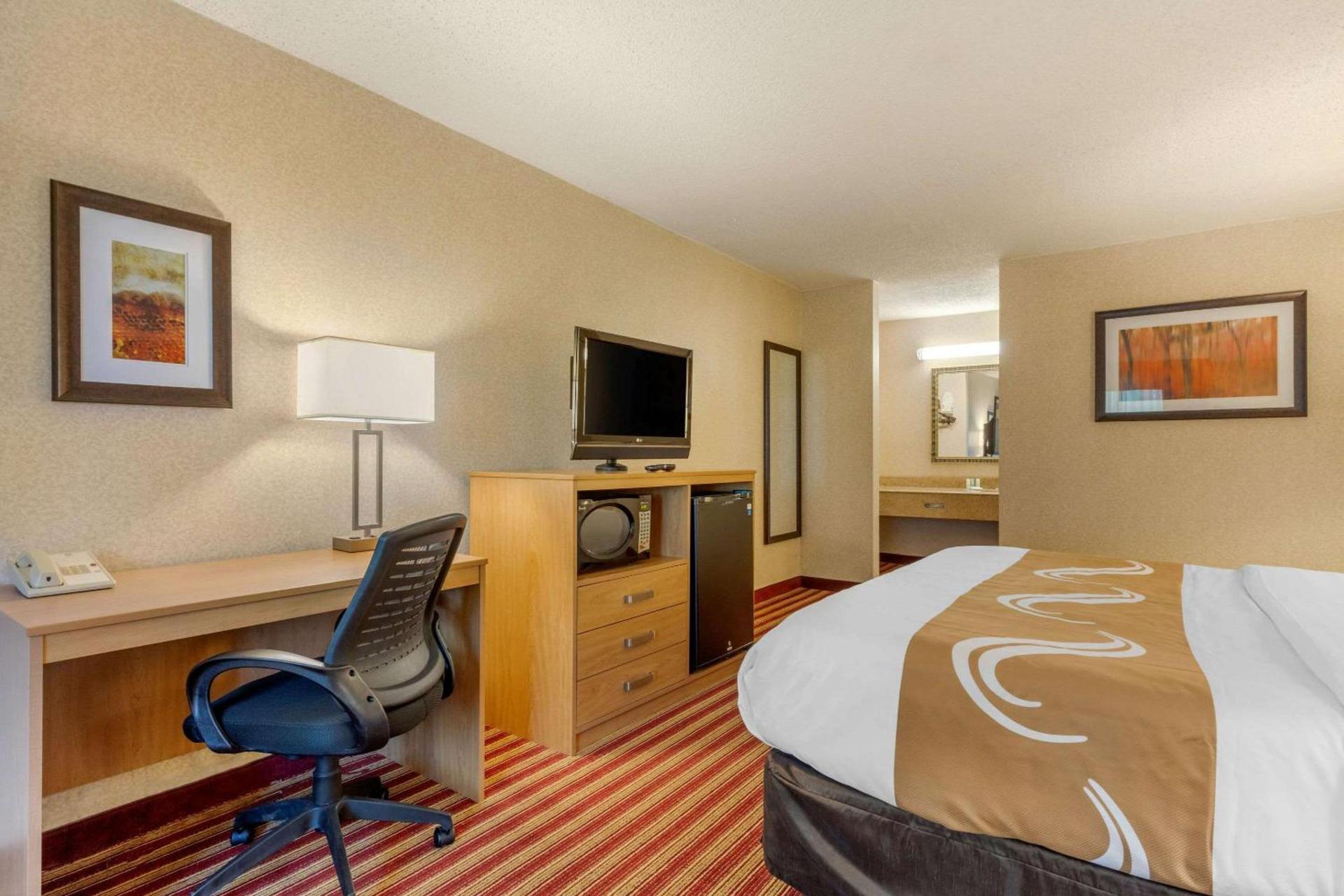 Quality Inn Exit 4 photo 5