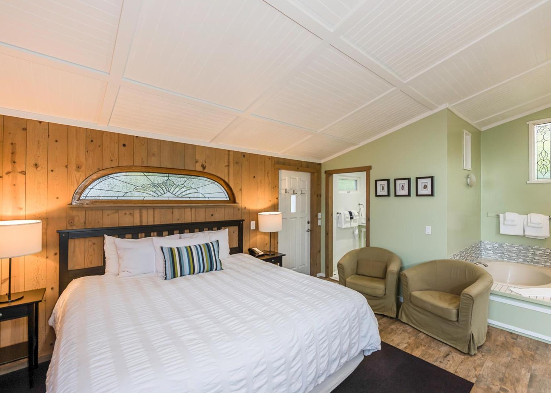 Inn at Schoolhouse Creek photo 32