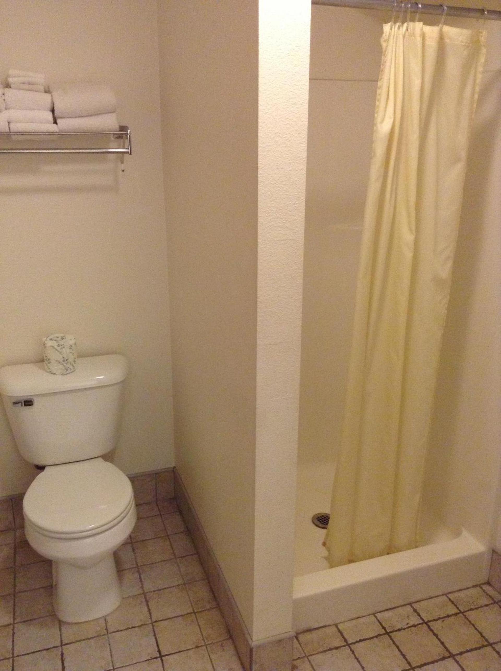 Coeur D' Alene Budget Saver Motel photo 11