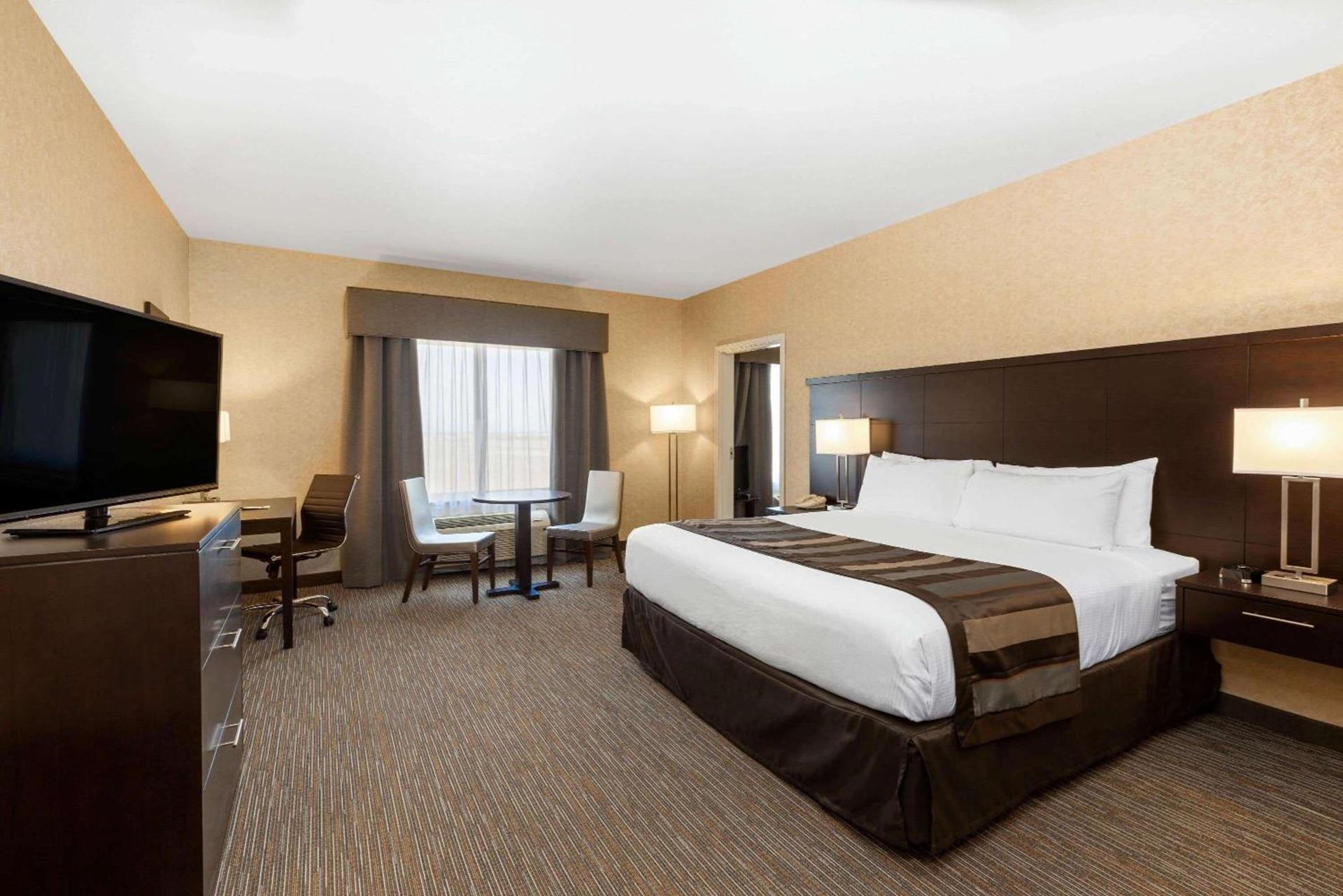 Wingate by Wyndham Moses Lake photo 89