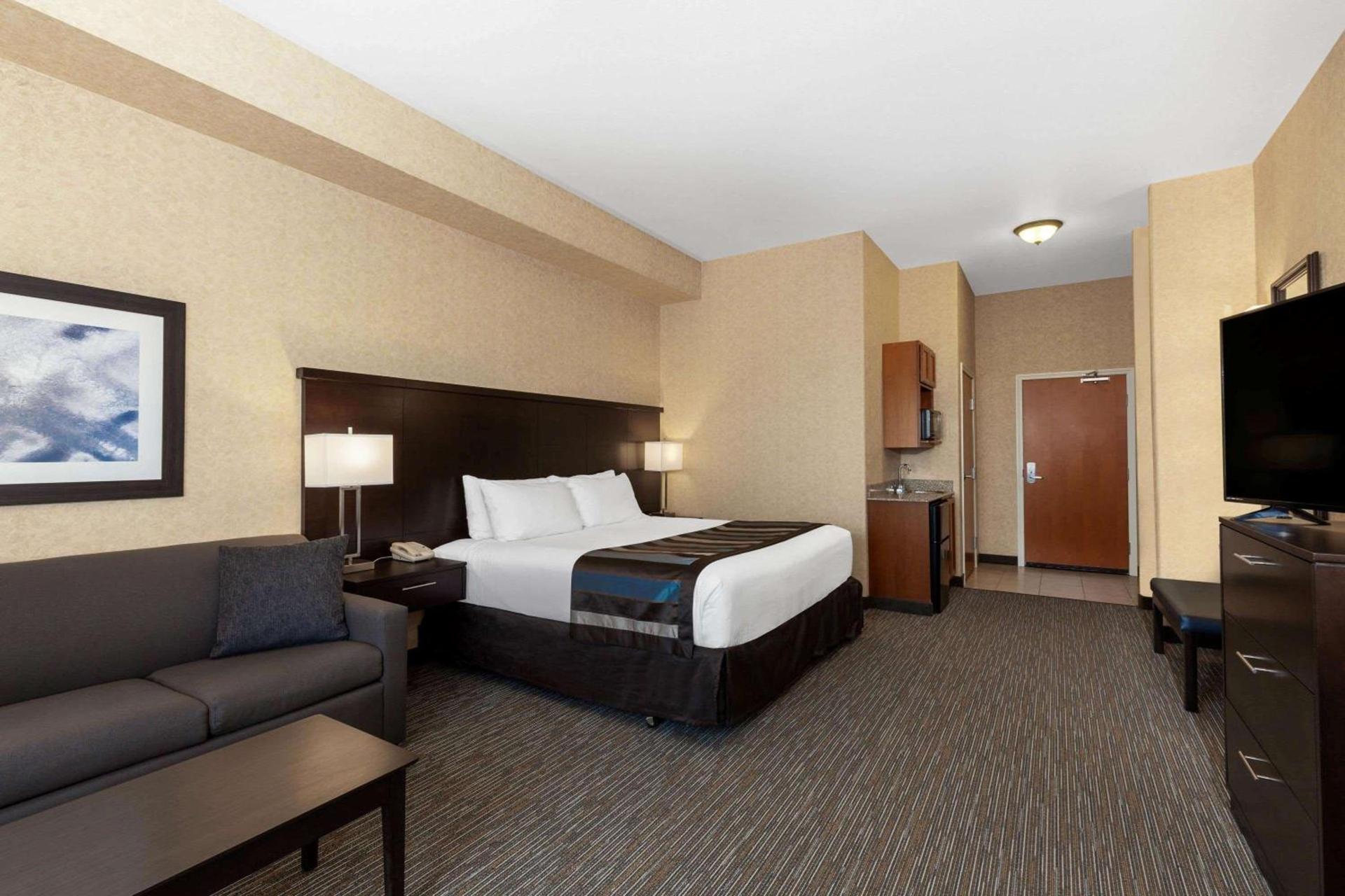 Wingate by Wyndham Moses Lake photo 79
