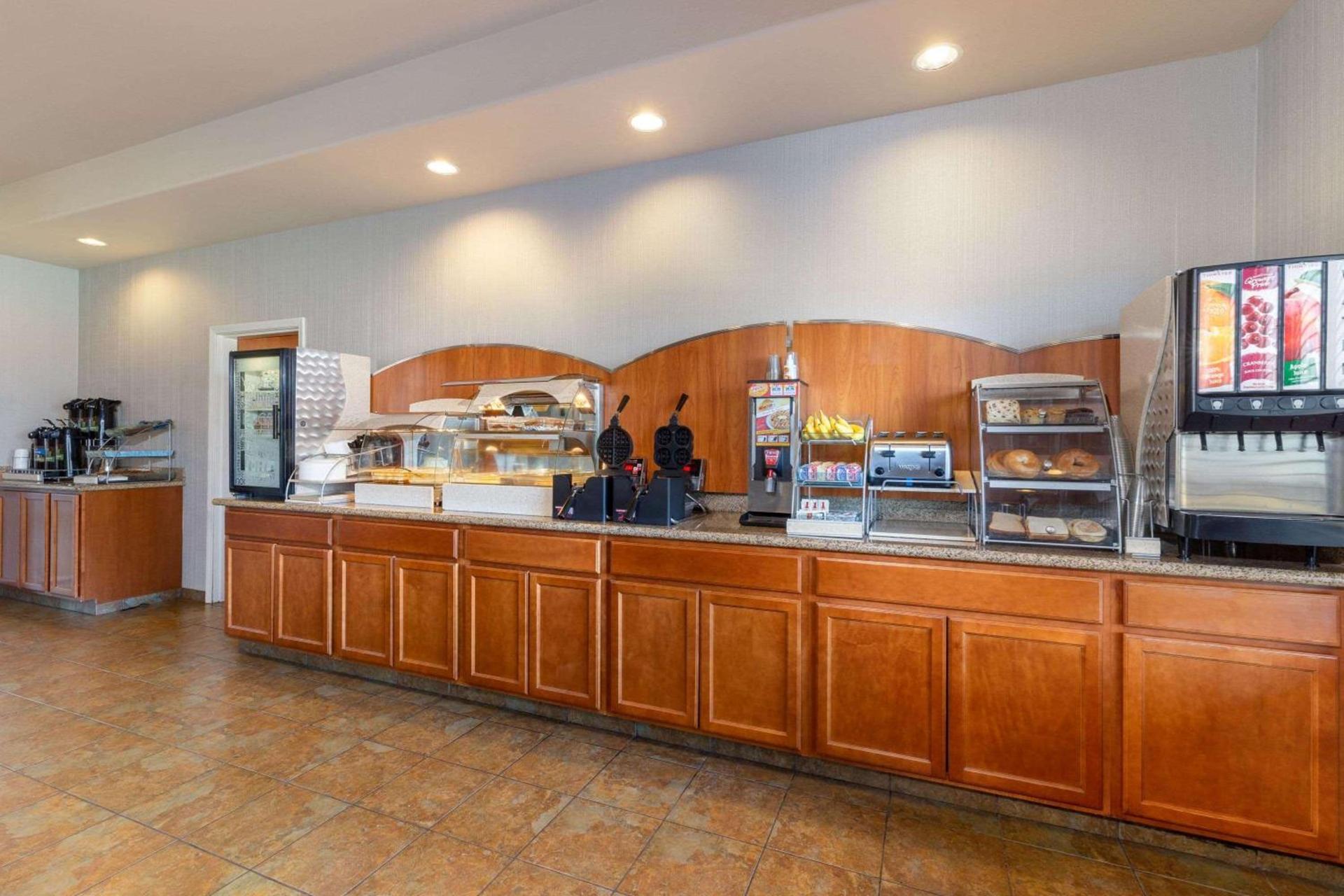 Wingate by Wyndham Moses Lake photo 76