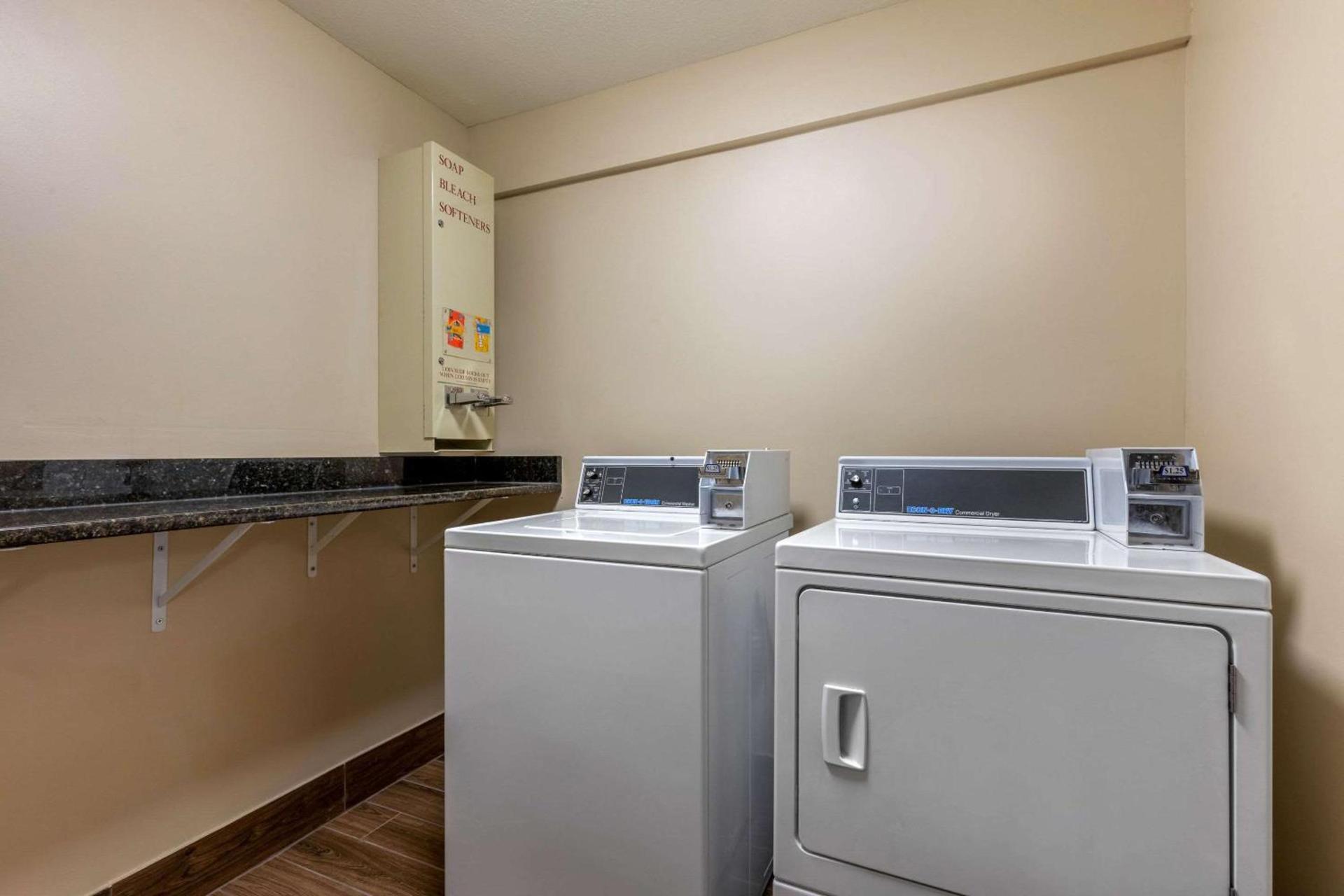 Comfort Inn Lenoir City-Knoxville photo 48