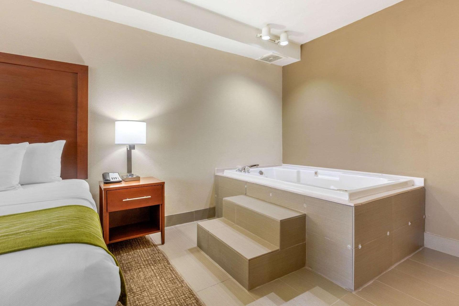 Comfort Inn Lenoir City-Knoxville photo 19