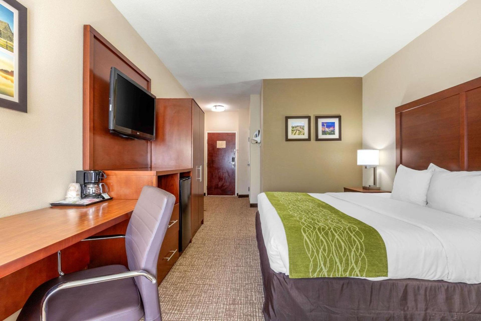 Comfort Inn Lenoir City-Knoxville photo 12