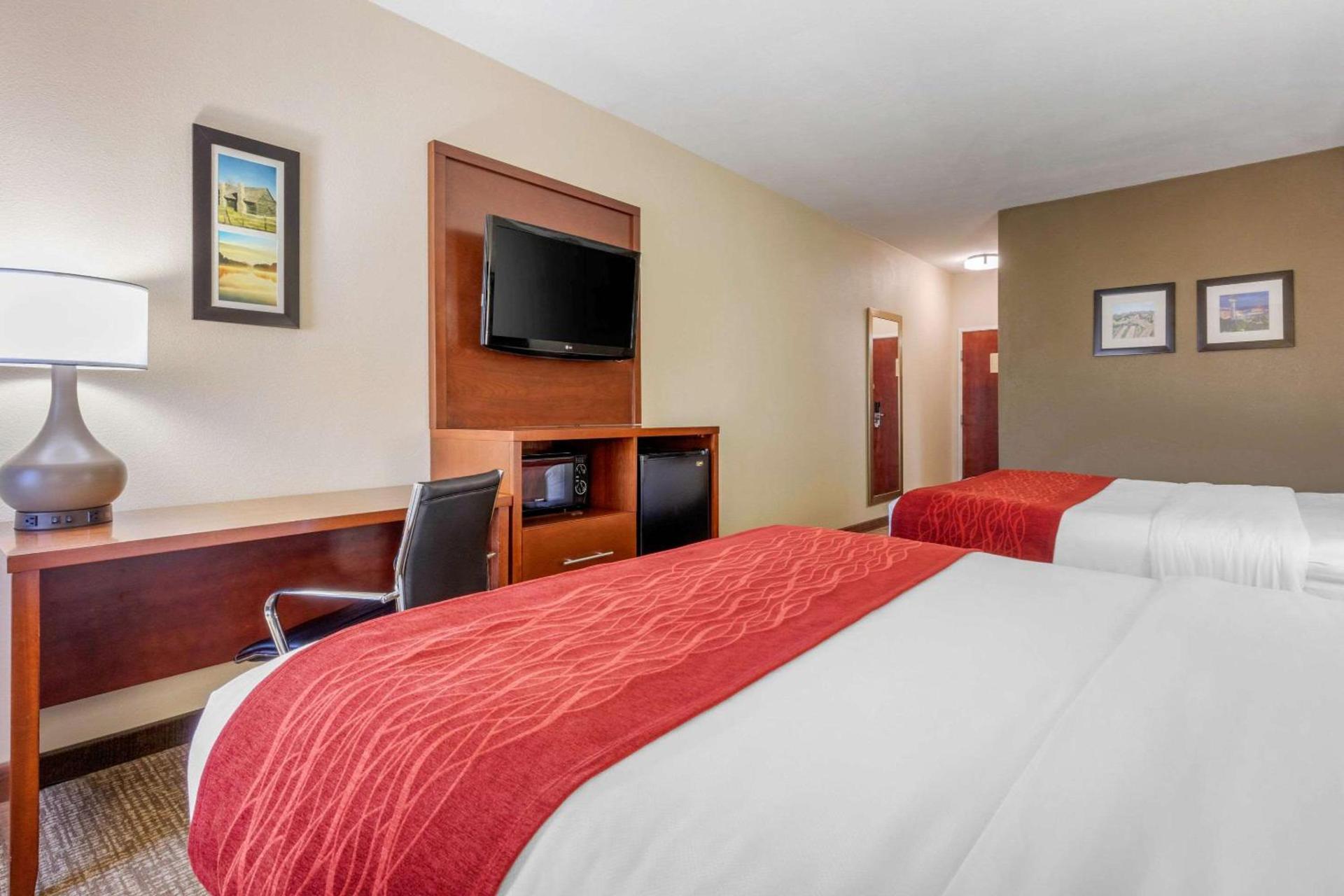Comfort Inn Lenoir City-Knoxville photo 32