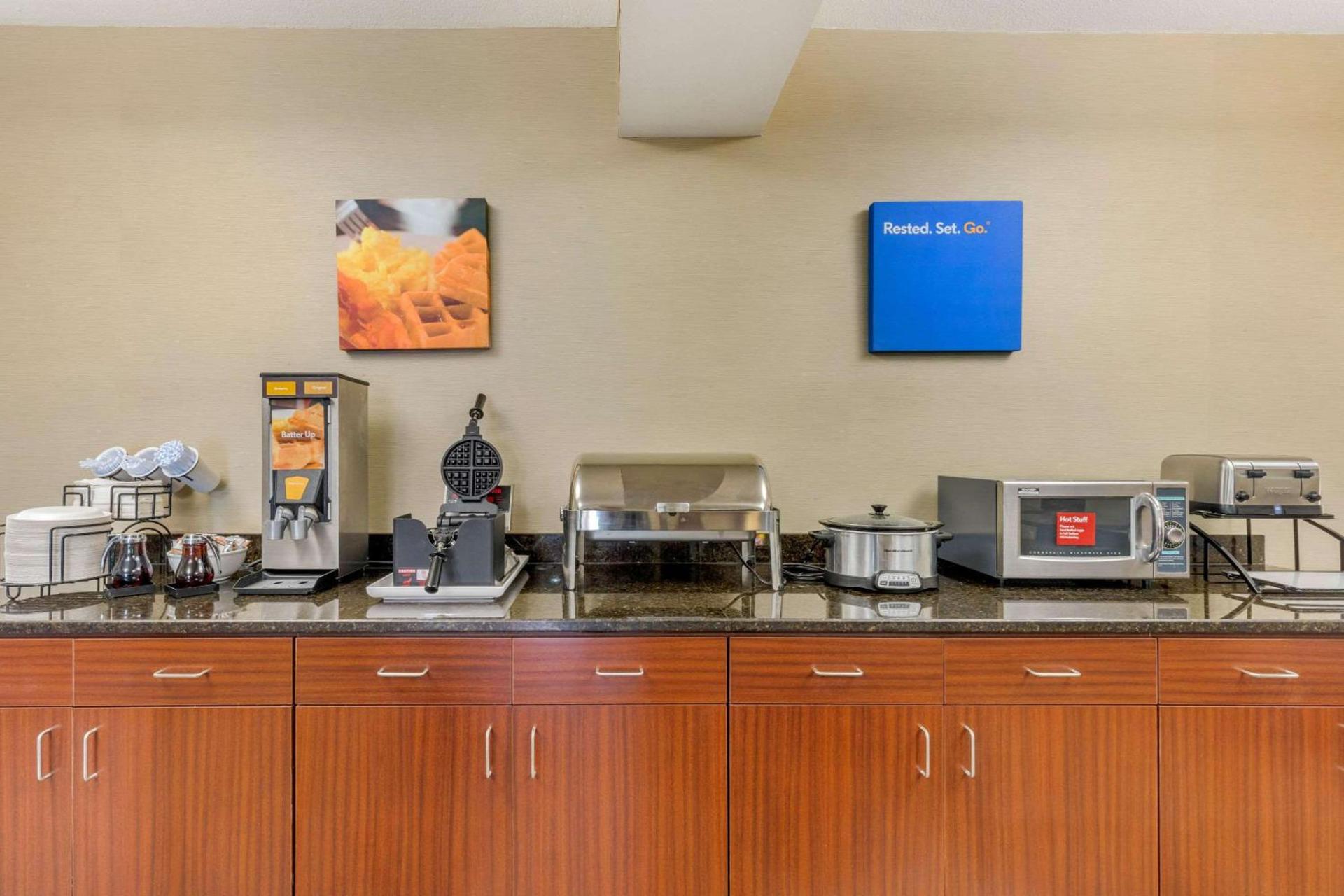 Comfort Inn Lenoir City-Knoxville photo 45