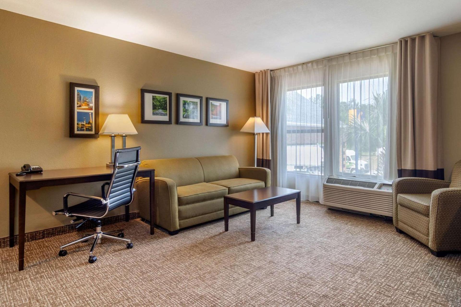 Comfort Inn & Suites Perry National Fairgrounds Area photo 7