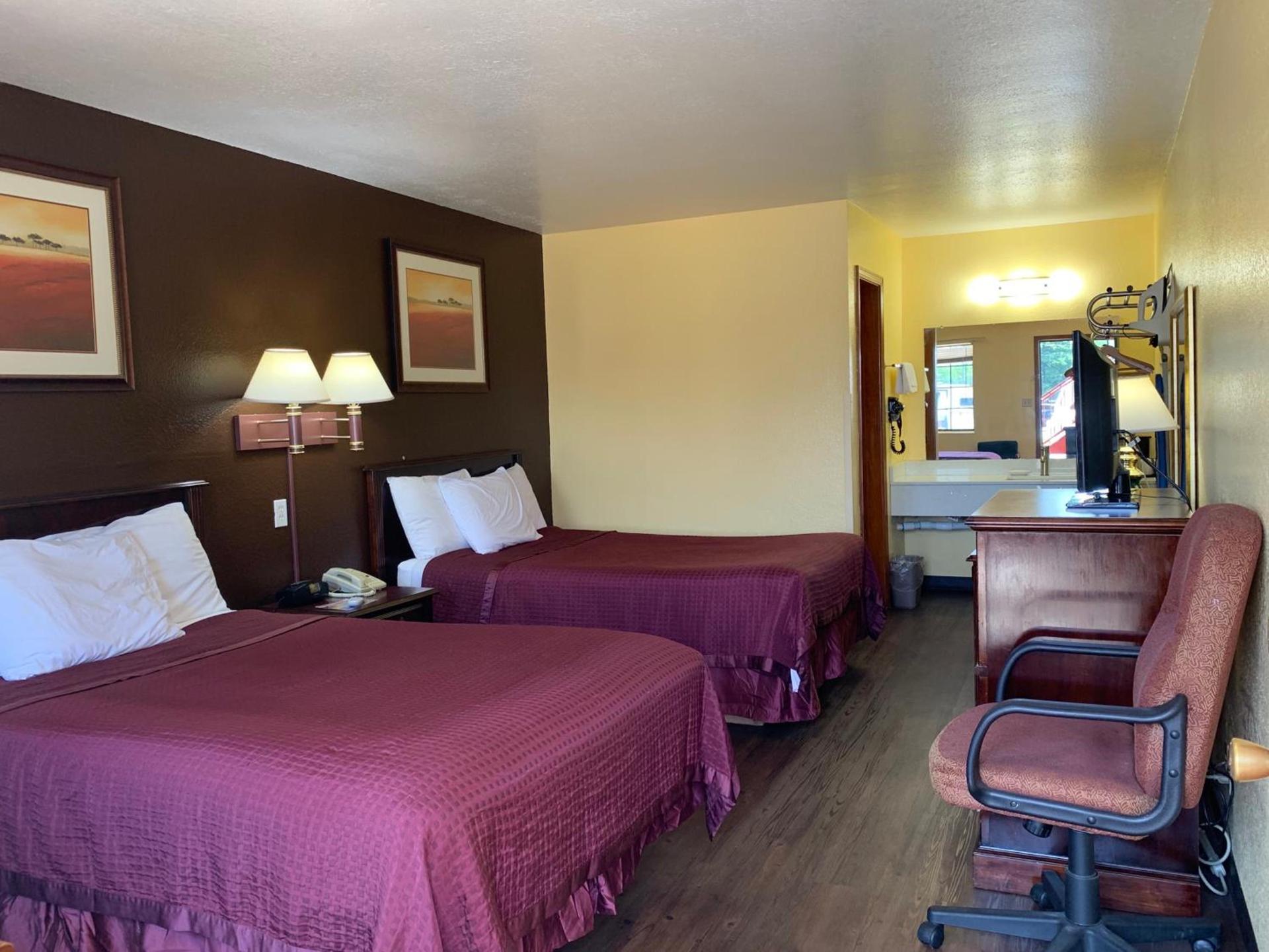 Southern Nights Motel photo 10