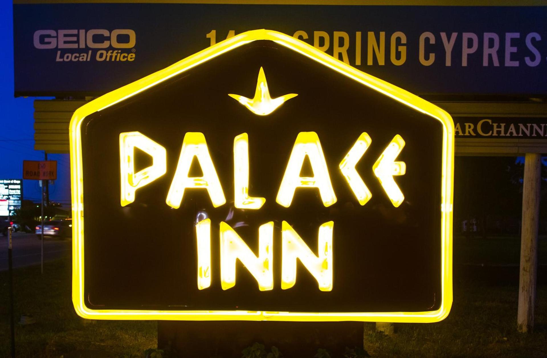 Palace Inn- Louetta photo 67