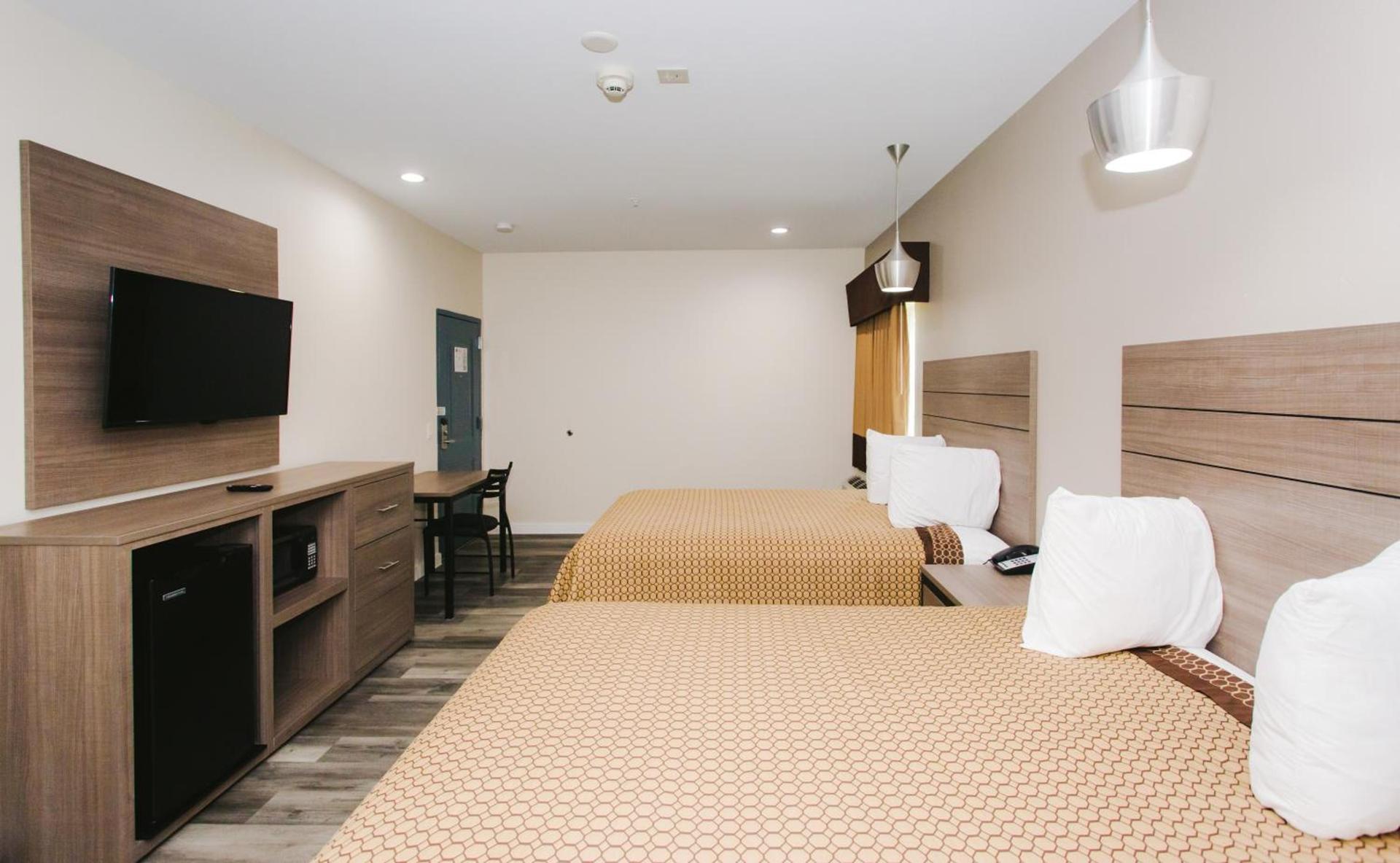 Palace Inn- Louetta photo 25