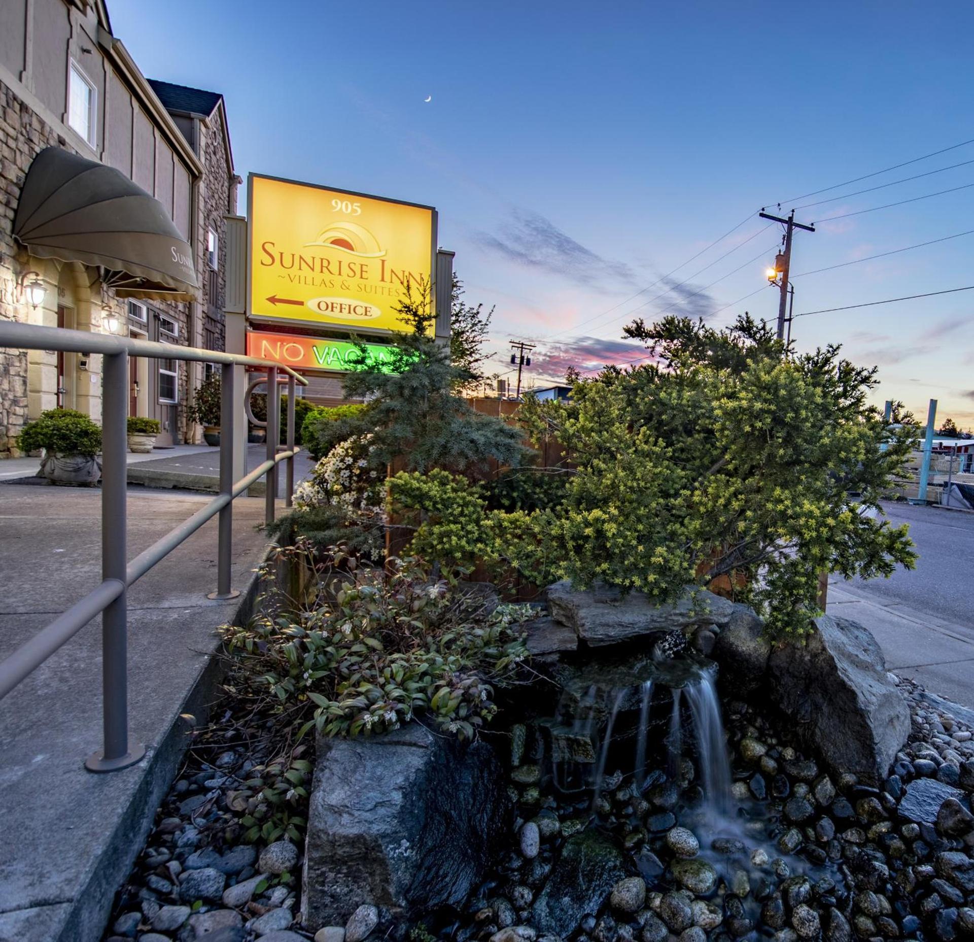 Sunrise Inn photo 61