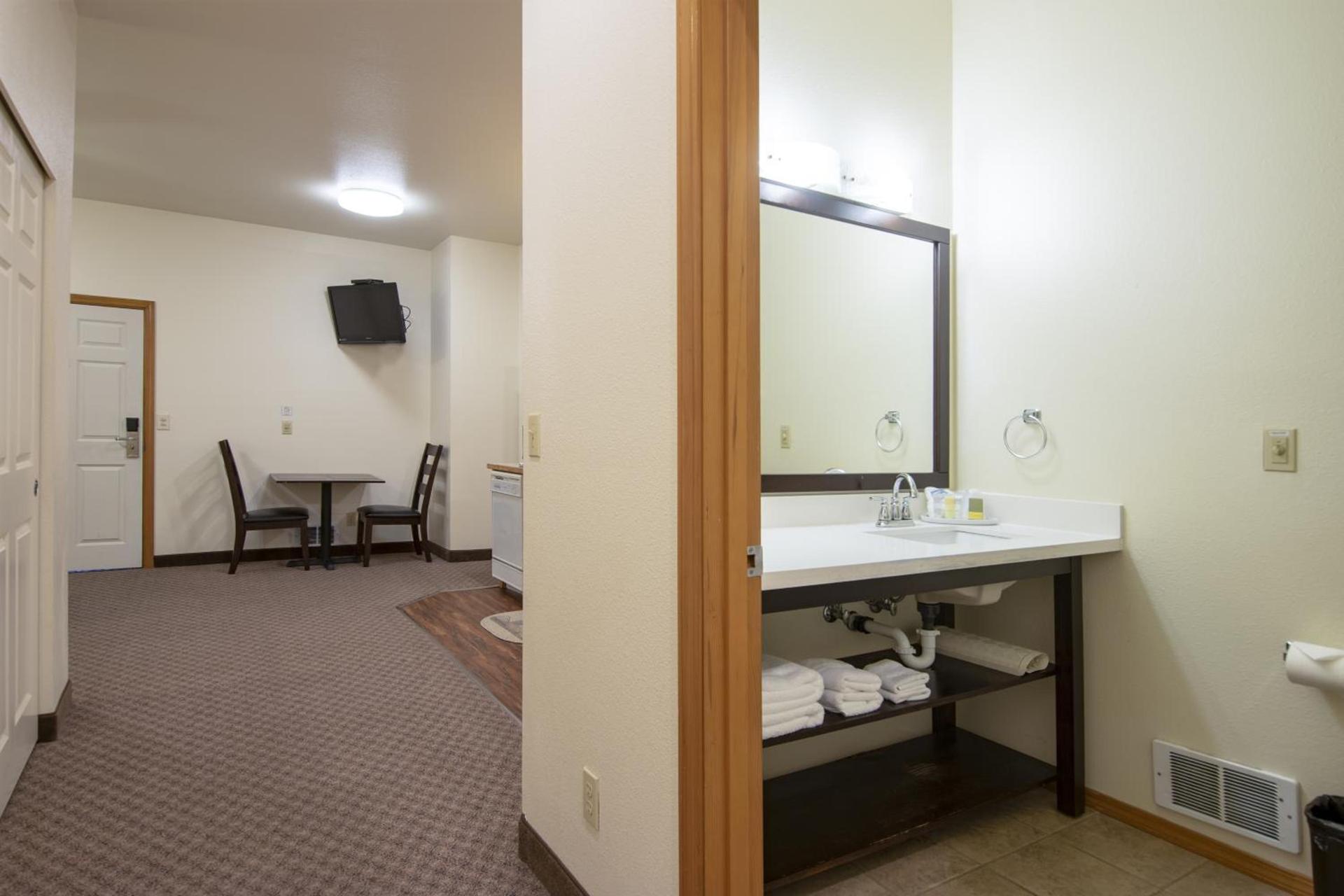 Sunrise Inn photo 31