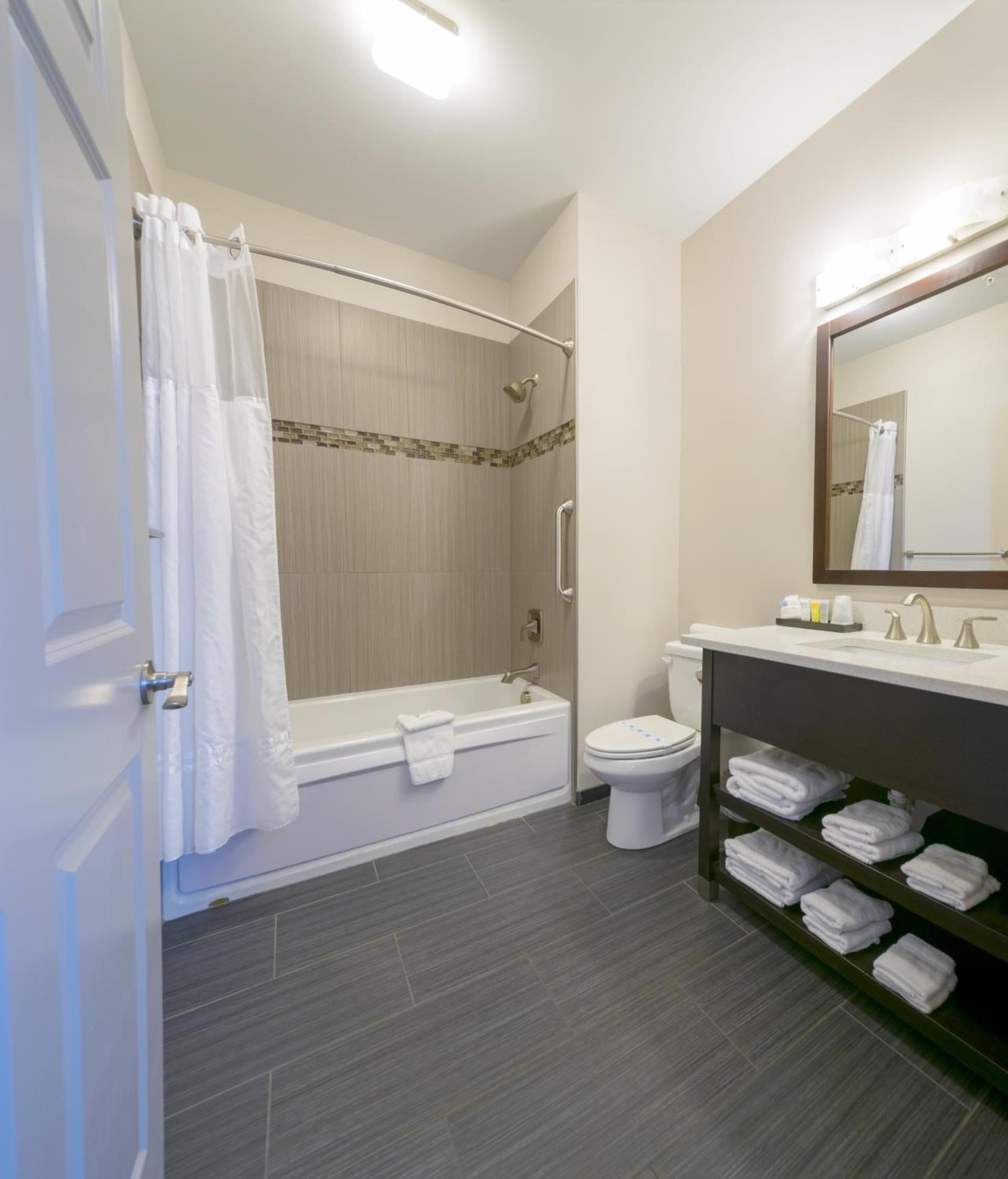 Sunrise Inn photo 42