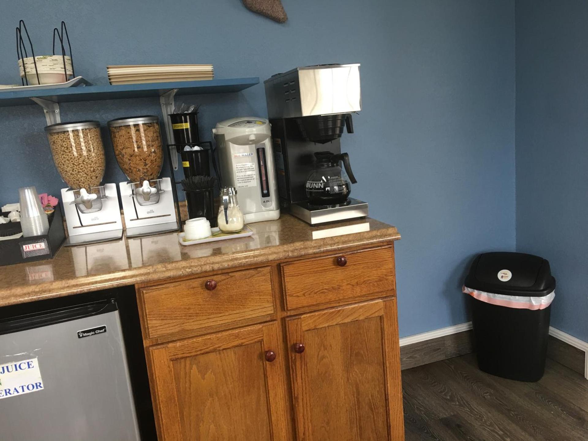 Americas Best Value Inn Ozona photo 10