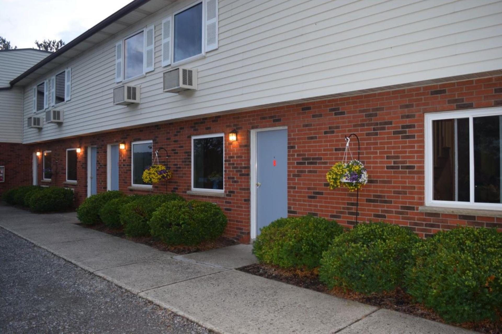 Attican Motel - Attica - Batavia - Warsaw - Darien Lake photo 1