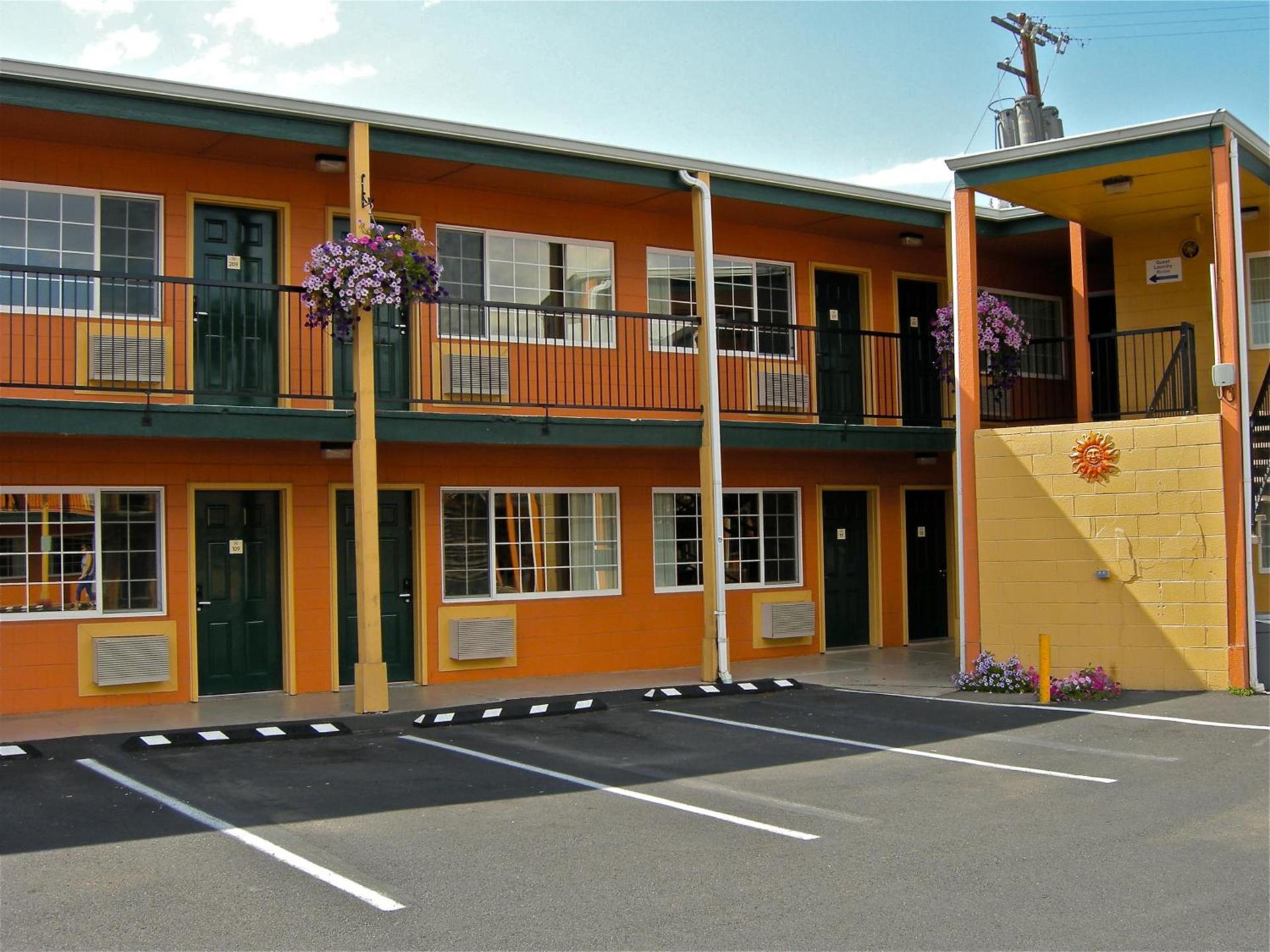 Americas Best Value Inn - Pendleton photo 17