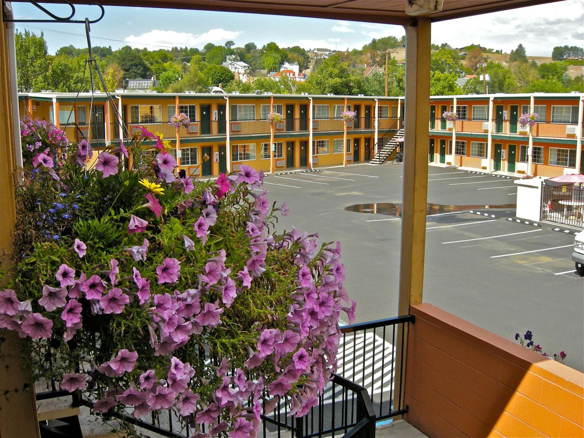 Americas Best Value Inn - Pendleton photo 4