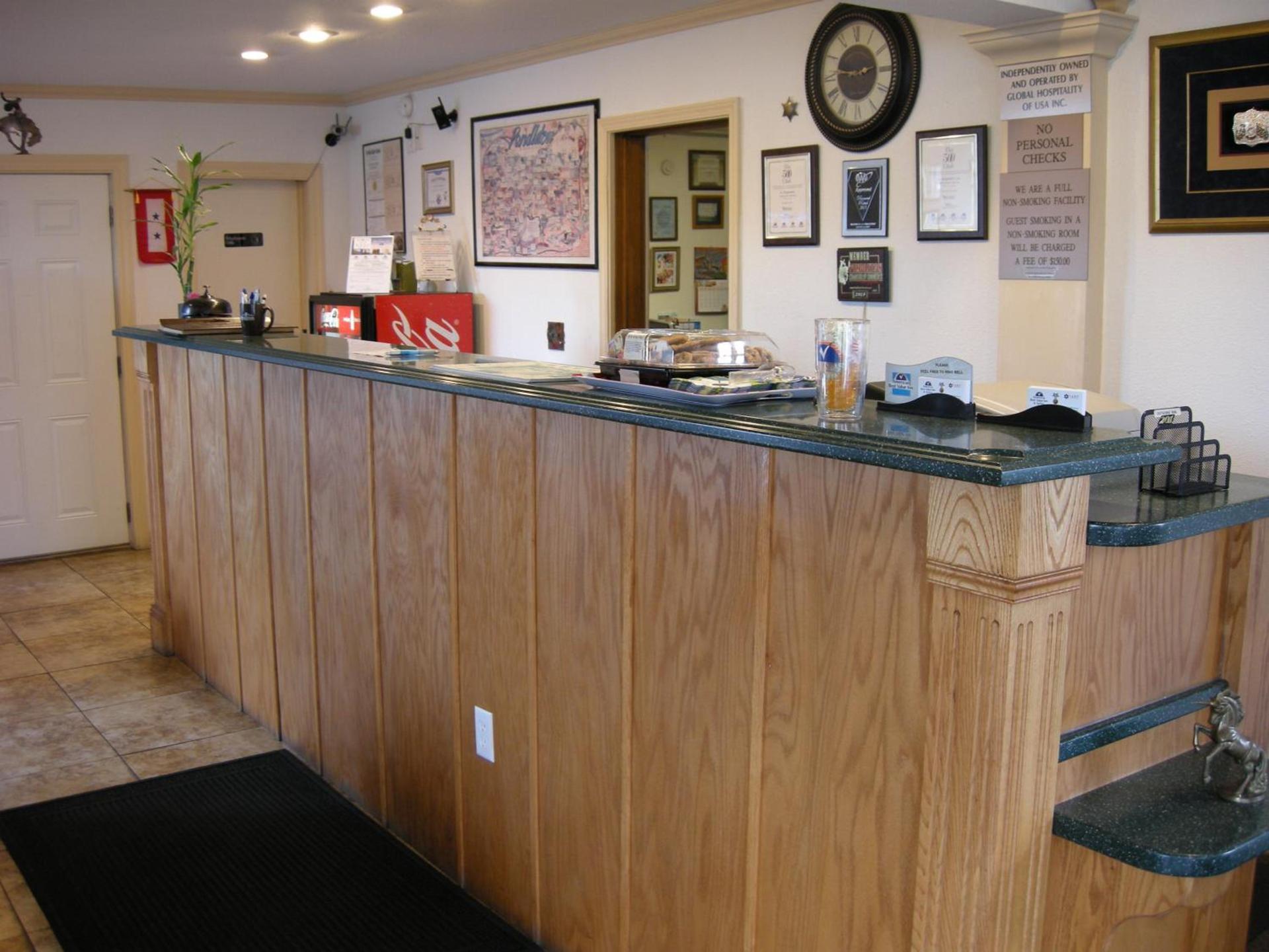 Americas Best Value Inn - Pendleton photo 26