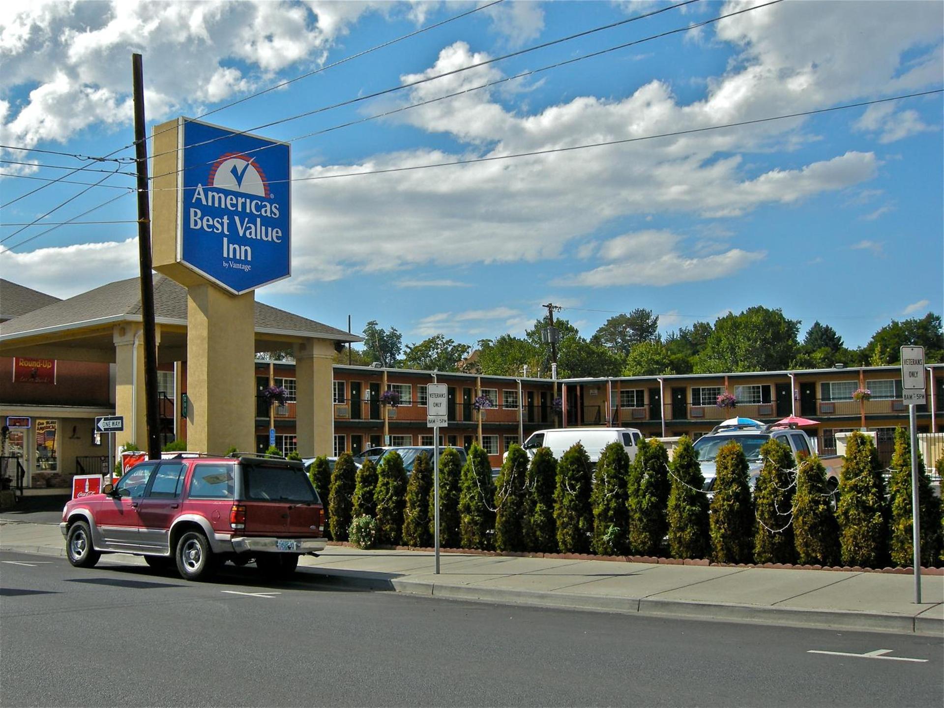 Americas Best Value Inn - Pendleton photo 29