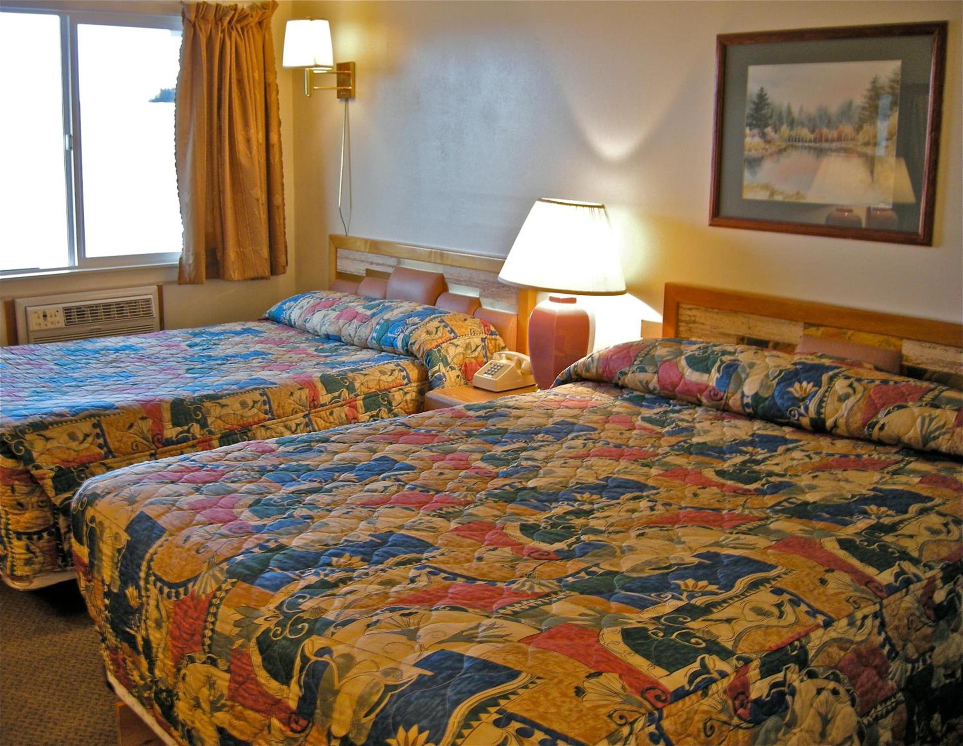 Royal Motor Inn photo 38