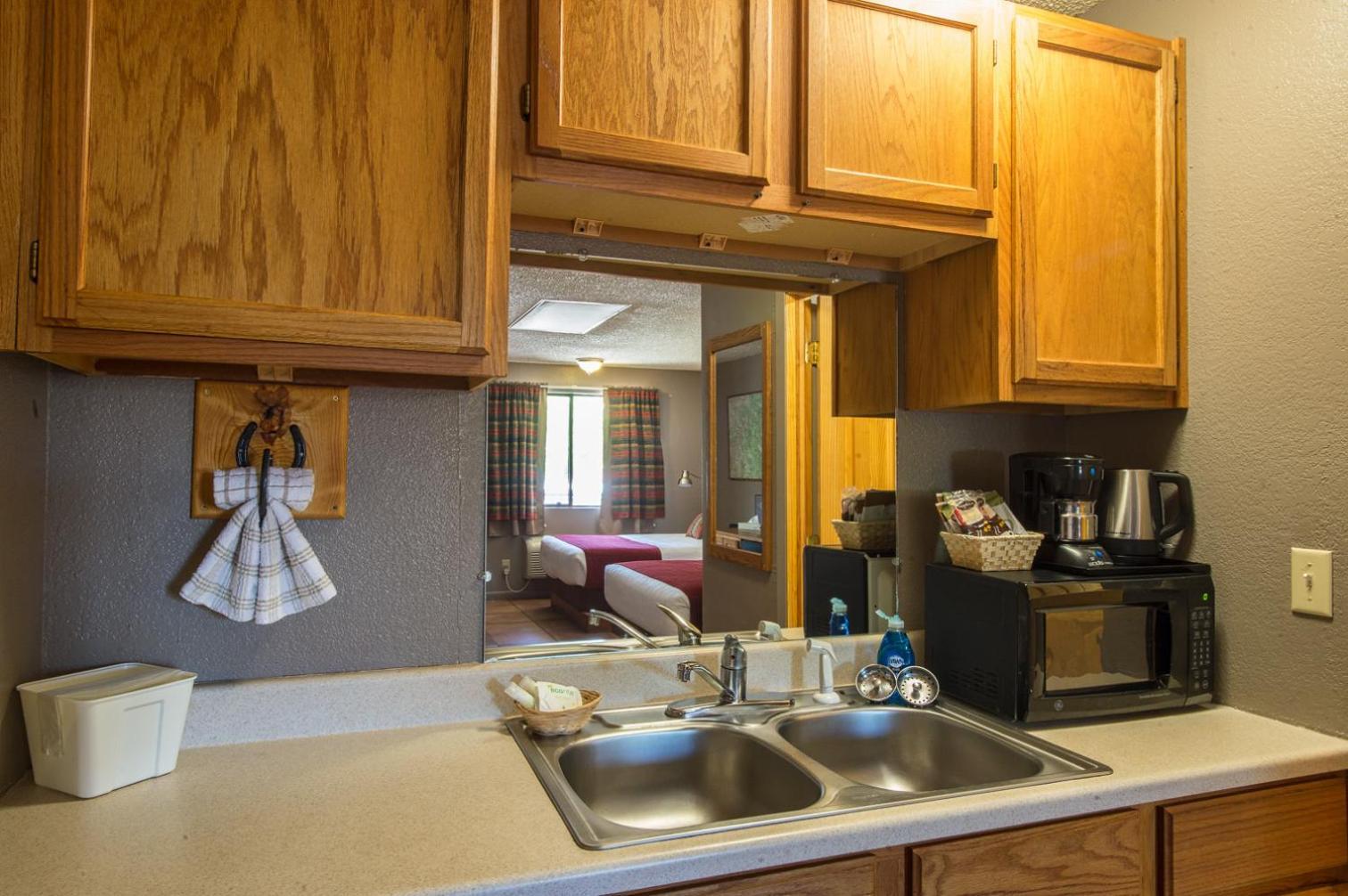 Rustic Inn photo 11