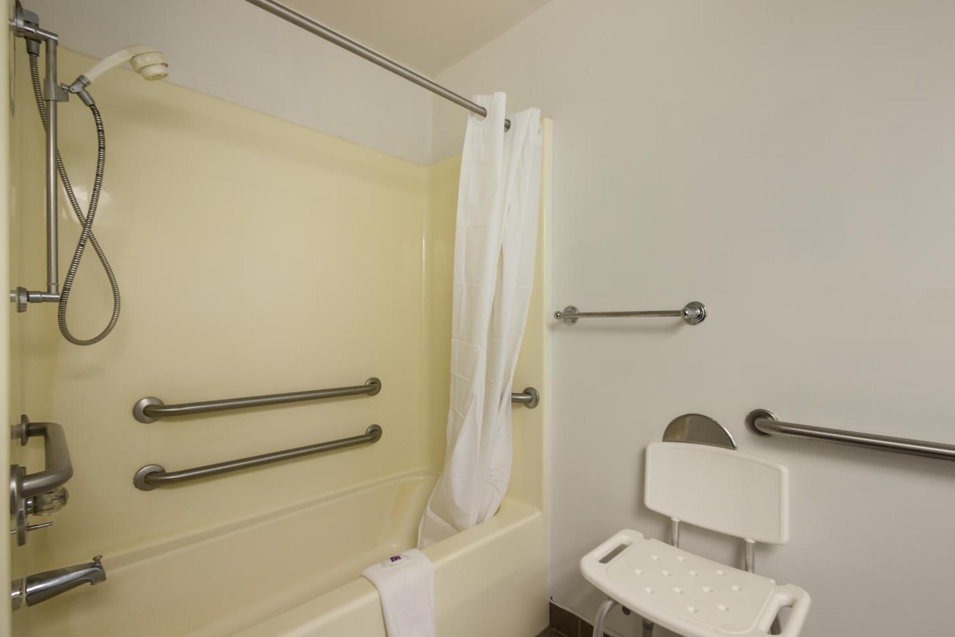 Motel 6-Rothschild, WI photo 46