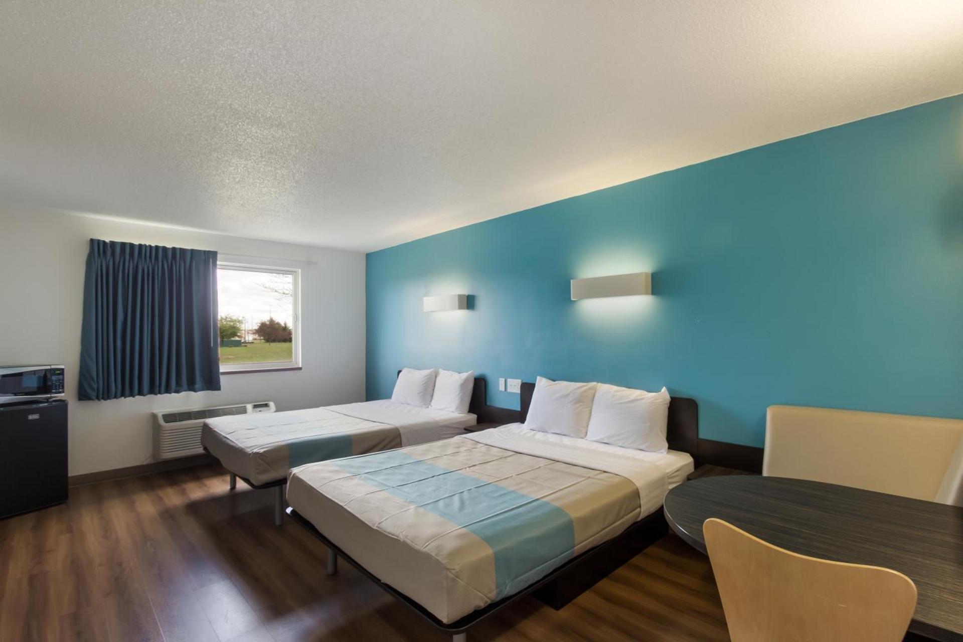 Motel 6-Rothschild, WI photo 43