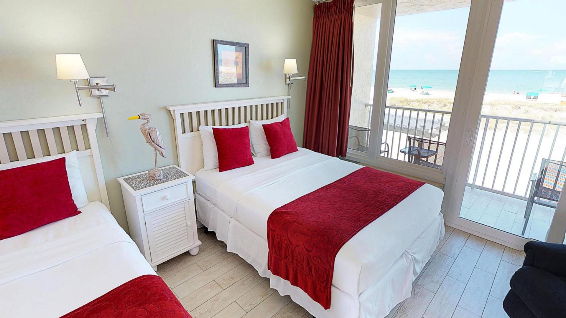 Island Inn Beach Resort photo 92