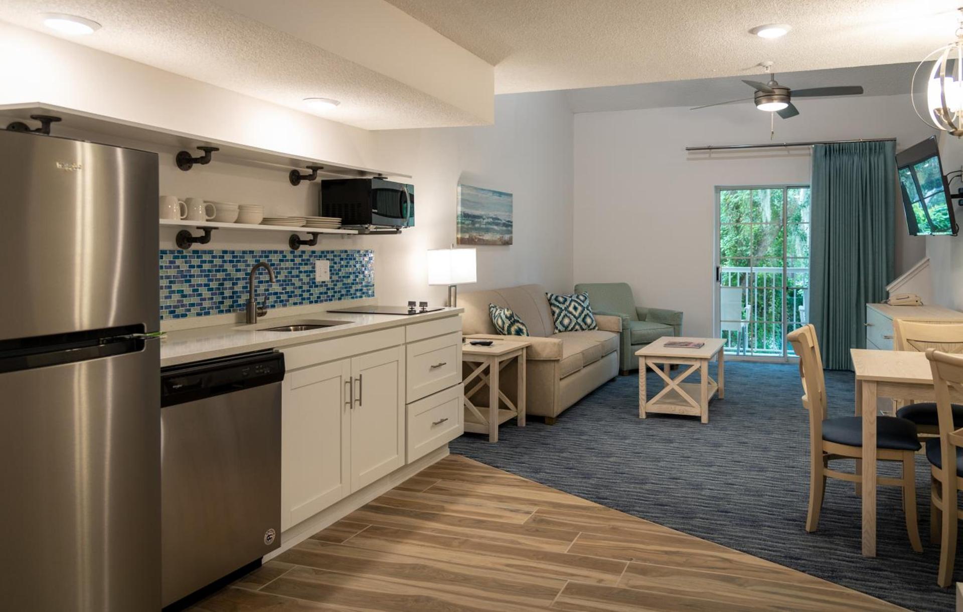 Palmera Inn and Suites photo 13