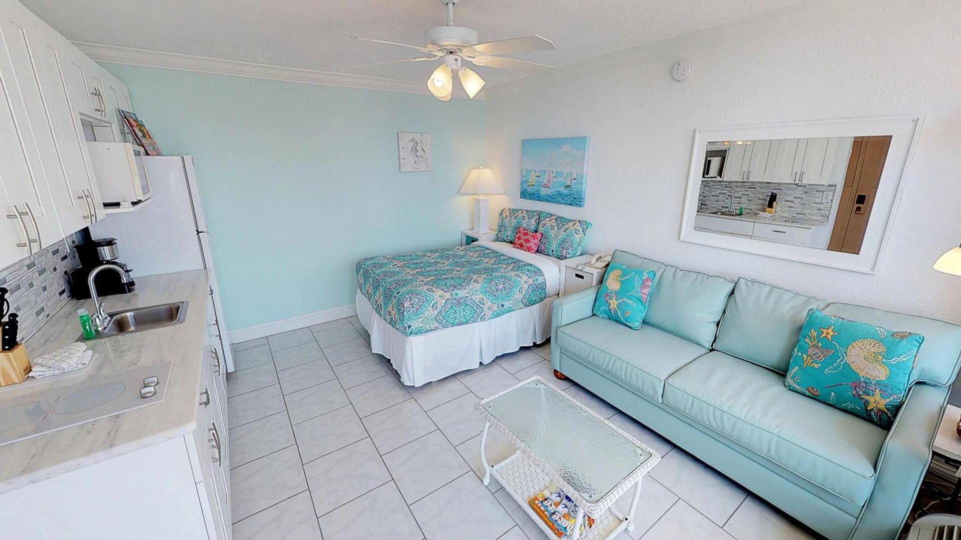 Island Inn Beach Resort photo 94