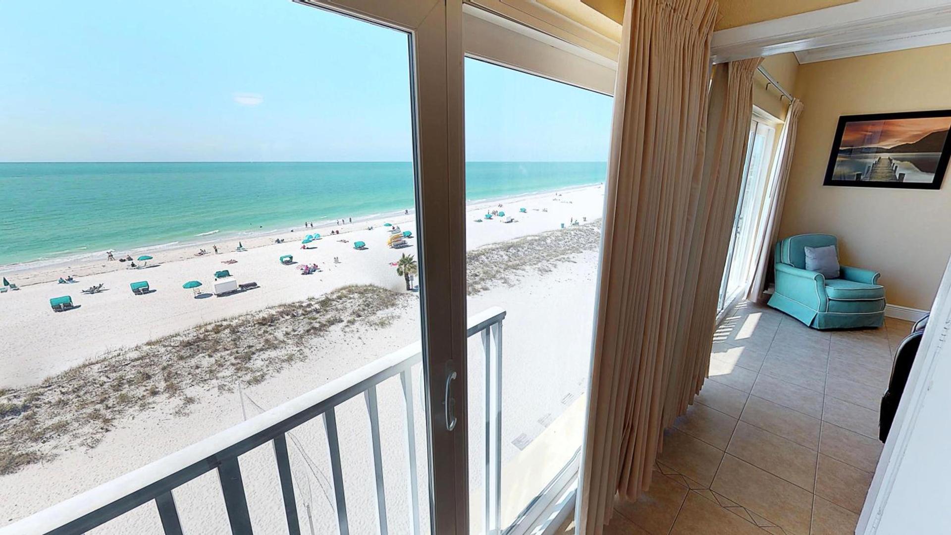 Island Inn Beach Resort photo 4