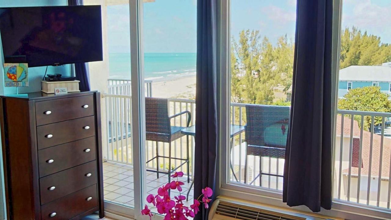 Island Inn Beach Resort photo 5