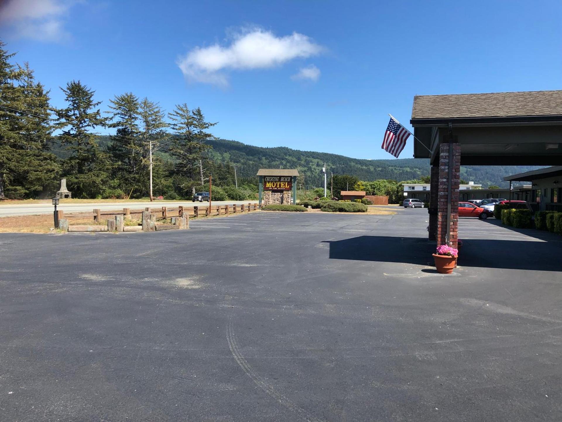 Crescent Beach Motel photo 3