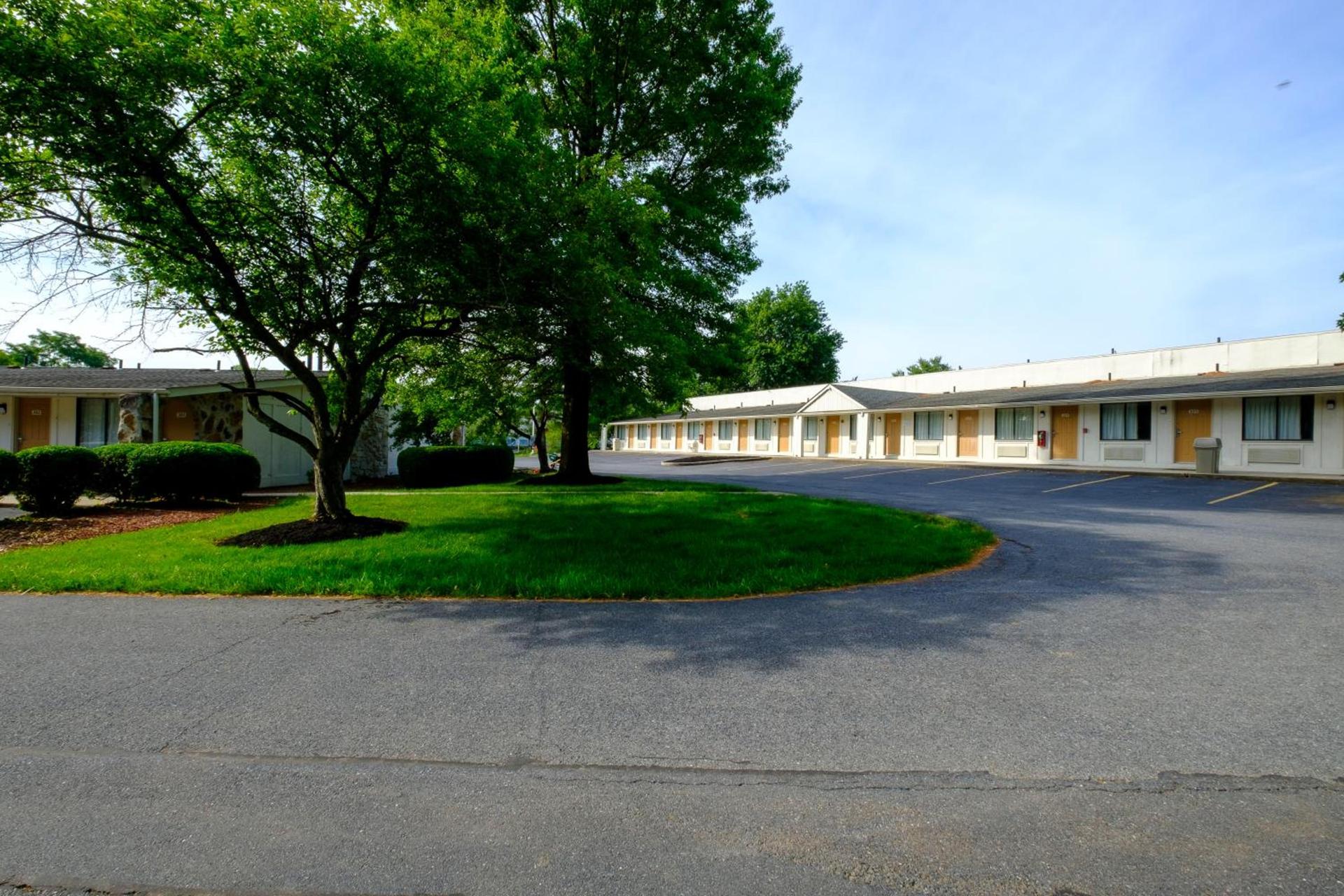 American Inn photo 10