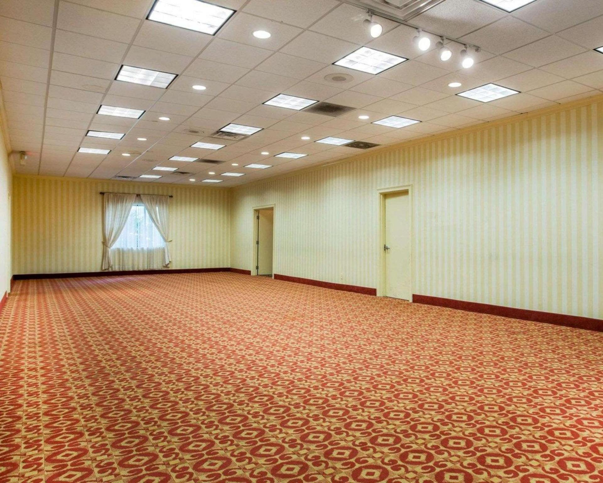 Budgetel Inn & Suites Atlanta photo 17
