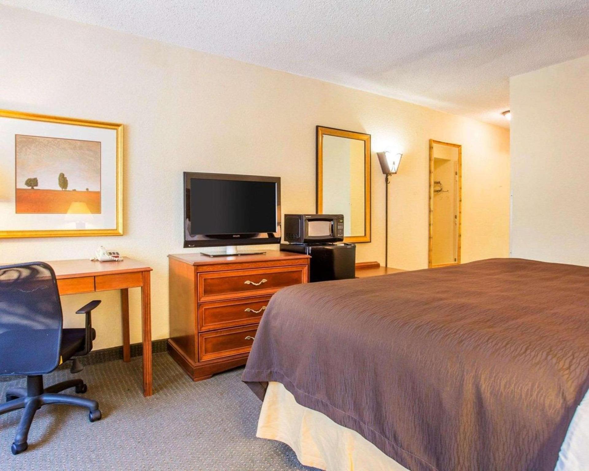 Budgetel Inn & Suites Atlanta photo 16