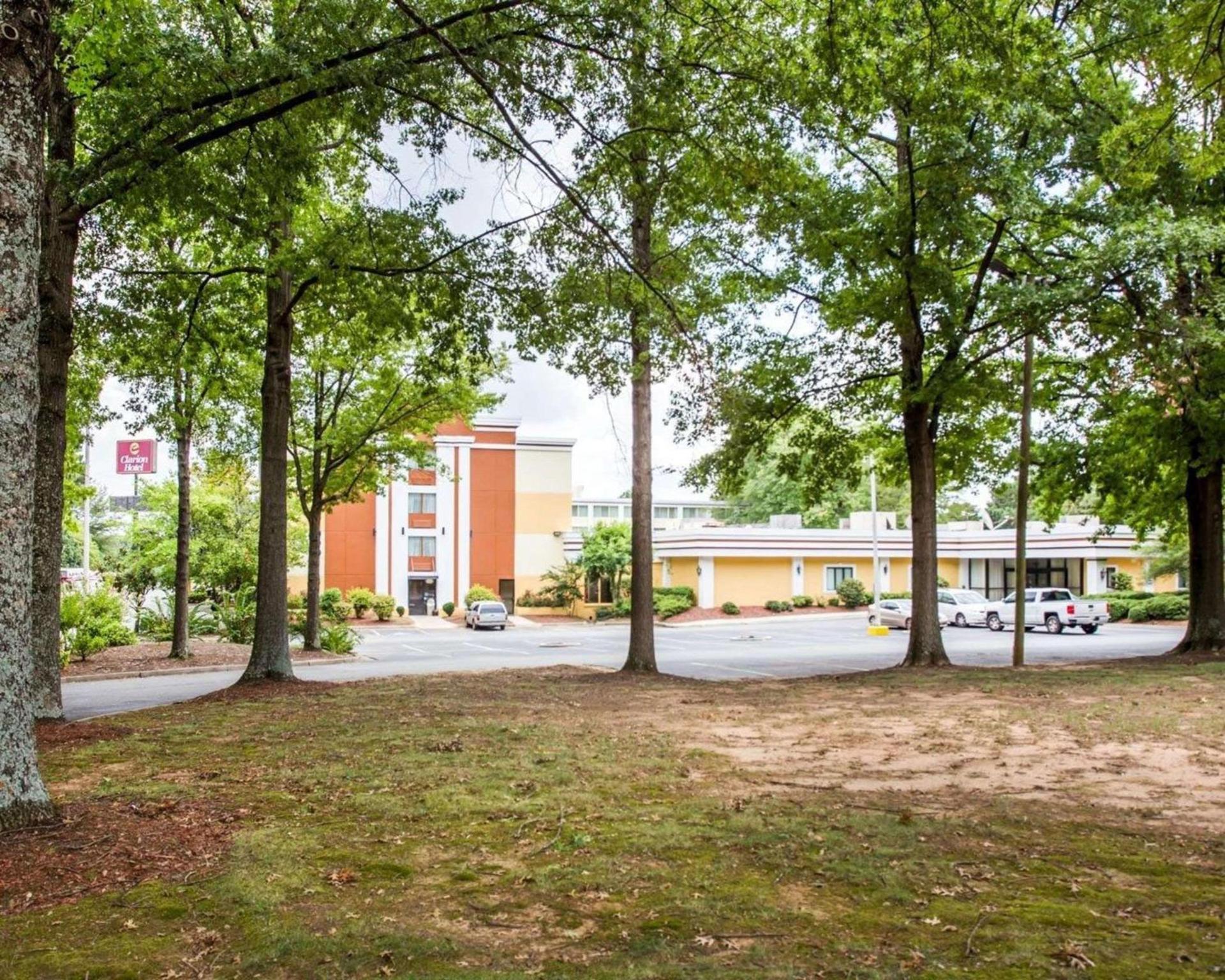 Budgetel Inn & Suites Atlanta photo 6