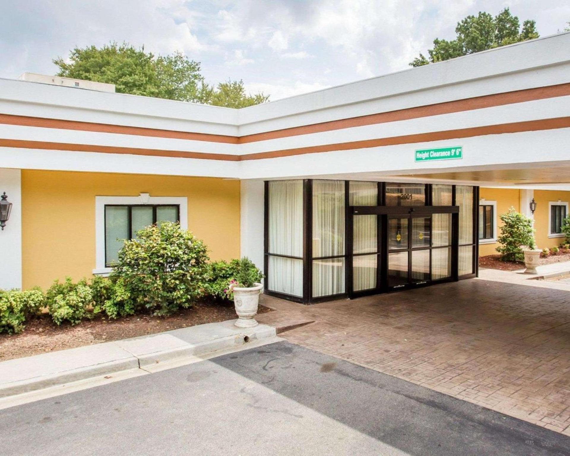 Budgetel Inn & Suites Atlanta photo 1