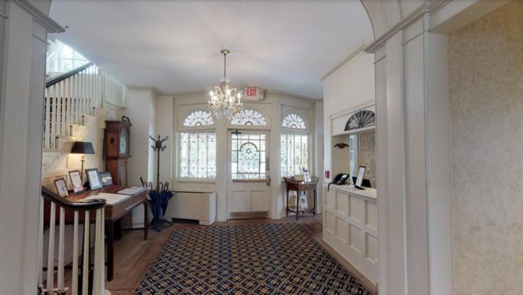 Simsbury 1820 House photo 45